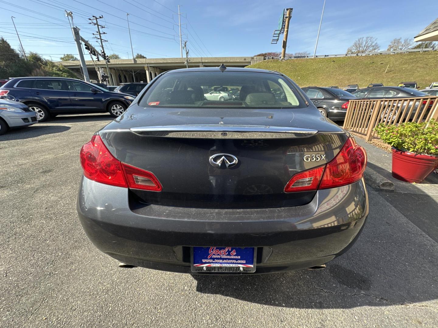 2008 Blue Infiniti G35 x AWD (JNKBV61F78M) with an 3.5L V6 DOHC 24V engine, 5-Speed Automatic Overdrive transmission, located at 5700 Curlew Drive, Norfolk, VA, 23502, (757) 455-6330, 36.841885, -76.209412 - Photo#2