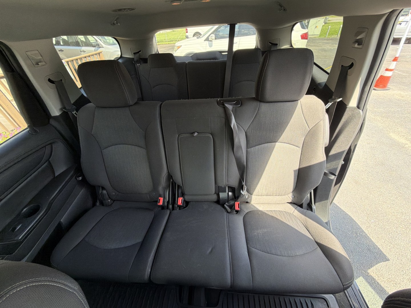2016 Black Chevrolet Traverse 1LT AWD (1GNKVGKD0GJ) with an 3.6L V6 DOHC 24V engine, 6A transmission, located at 5700 Curlew Drive, Norfolk, VA, 23502, (757) 455-6330, 36.841885, -76.209412- Photo#8