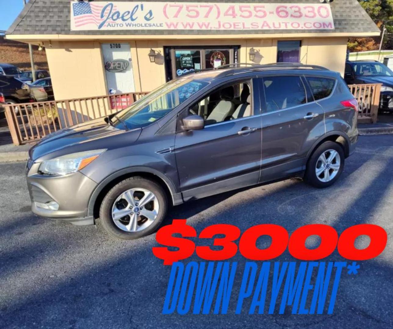 2013 Gray Ford Escape SE AWD (1FMCU9GX1DU) with an 1.6L L4 DOHC 16V engine, 6-Speed Automatic transmission, located at 5700 Curlew Drive, Norfolk, VA, 23502, (757) 455-6330, 36.841885, -76.209412 - Photo#0