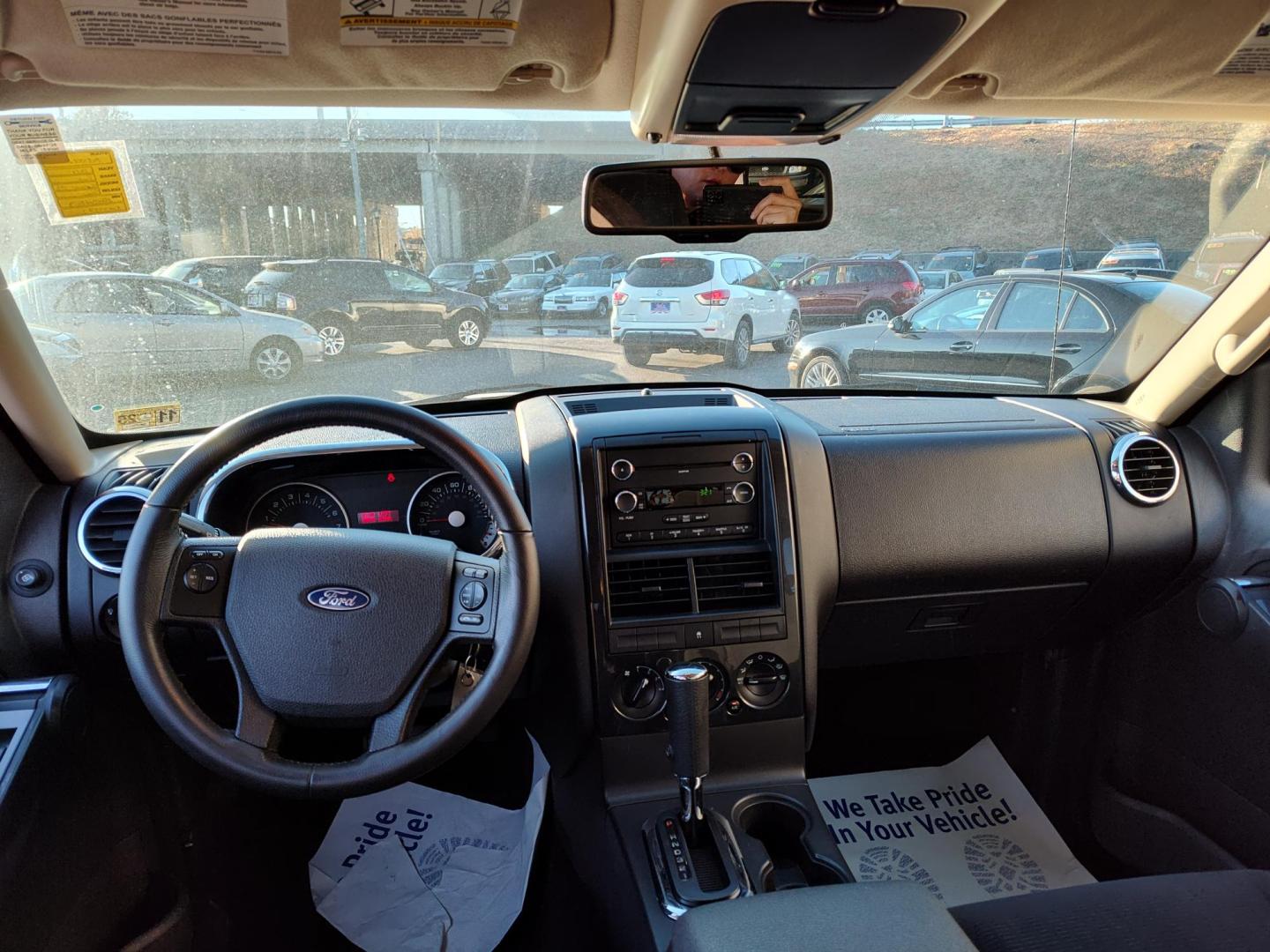 2010 Silver Ford Explorer XLT 4.0L 2WD (1FMEU6DE9AU) with an 4.0L V6 SOHC 16V engine, 5-Speed Automatic transmission, located at 5700 Curlew Drive, Norfolk, VA, 23502, (757) 455-6330, 36.841885, -76.209412 - Photo#6