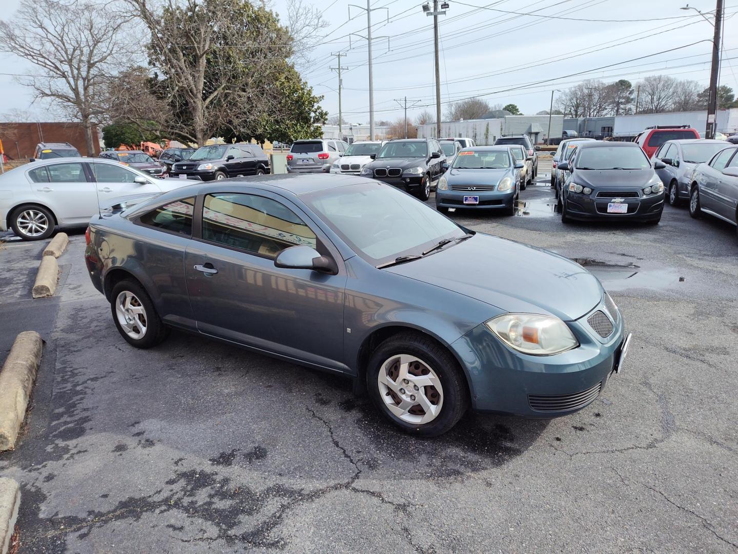 2007 Blue Pontiac G5 Coupe (1G2AL15FX77) with an 2.2L L4 DOHC 16V engine, located at 5700 Curlew Drive, Norfolk, VA, 23502, (757) 455-6330, 36.841885, -76.209412 - Photo#14