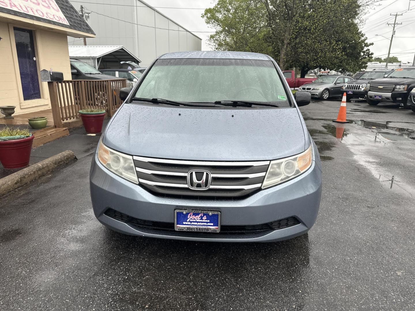 2012 Blue Honda Odyssey EX (5FNRL5H45CB) with an 3.5L V6 SOHC 24V engine, 5-Speed Automatic transmission, located at 5700 Curlew Drive, Norfolk, VA, 23502, (757) 455-6330, 36.841885, -76.209412 - Photo#5