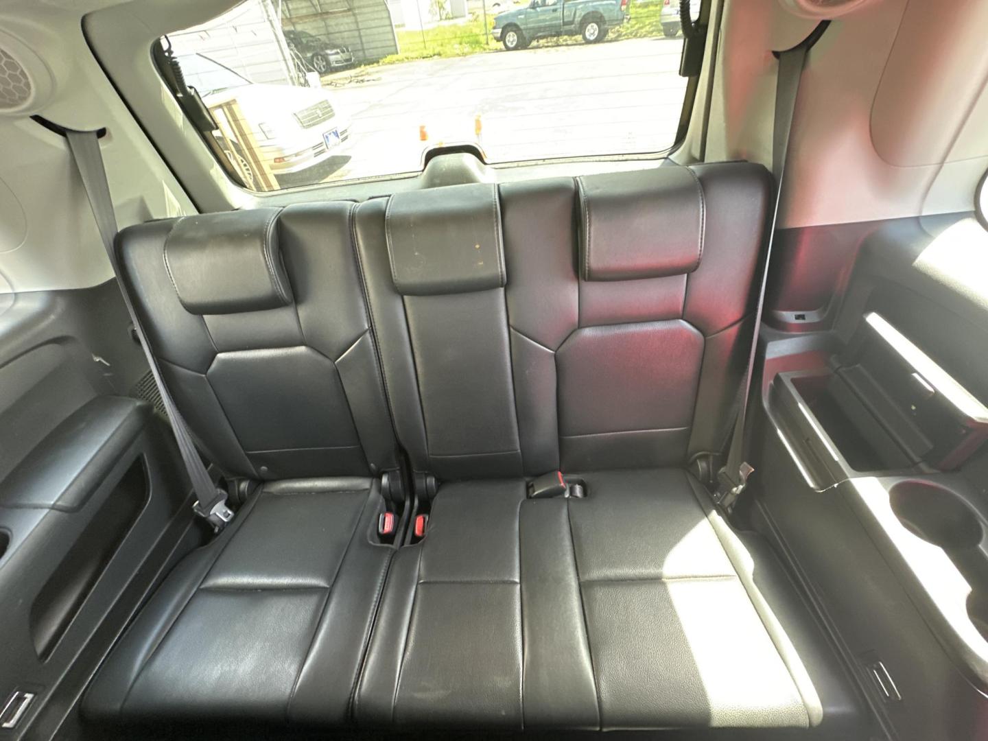 2011 Black Honda Pilot Touring 2WD 5-Spd AT with DVD (5FNYF3H92BB) with an 3.5L V6 SOHC 24V engine, 5-Speed Automatic transmission, located at 5700 Curlew Drive, Norfolk, VA, 23502, (757) 455-6330, 36.841885, -76.209412 - Photo#9