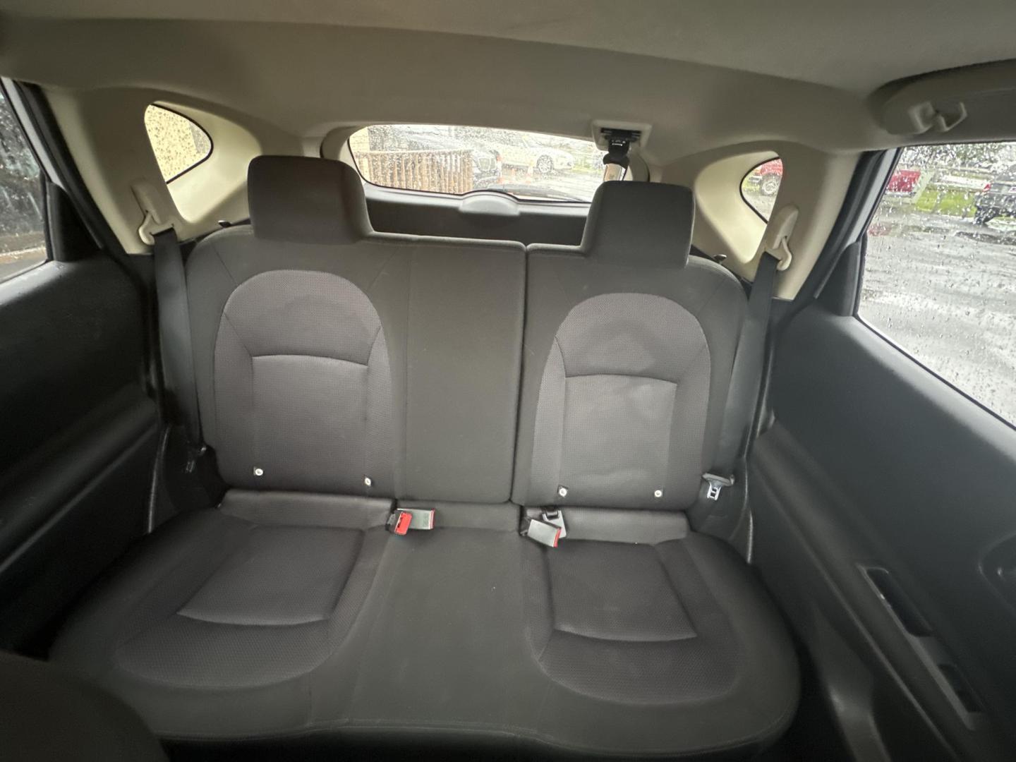 2011 Silver Nissan Rogue S AWD (JN8AS5MV3BW) with an 2.5L L4 DOHC 16V engine, CVT transmission, located at 5700 Curlew Drive, Norfolk, VA, 23502, (757) 455-6330, 36.841885, -76.209412 - Photo#9