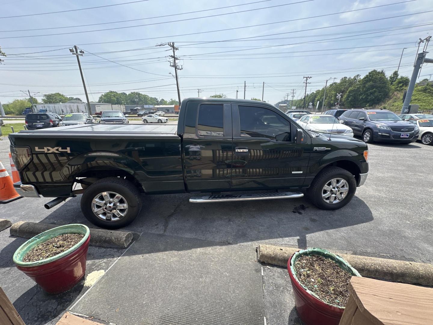 2013 Ford F-150 XLT SuperCab 6.5-ft. Bed 4WD (1FTFX1ET8DF) with an 3.5L V6 TURBO engine, 6-Speed Automatic transmission, located at 5700 Curlew Drive, Norfolk, VA, 23502, (757) 455-6330, 36.841885, -76.209412 - Photo#3