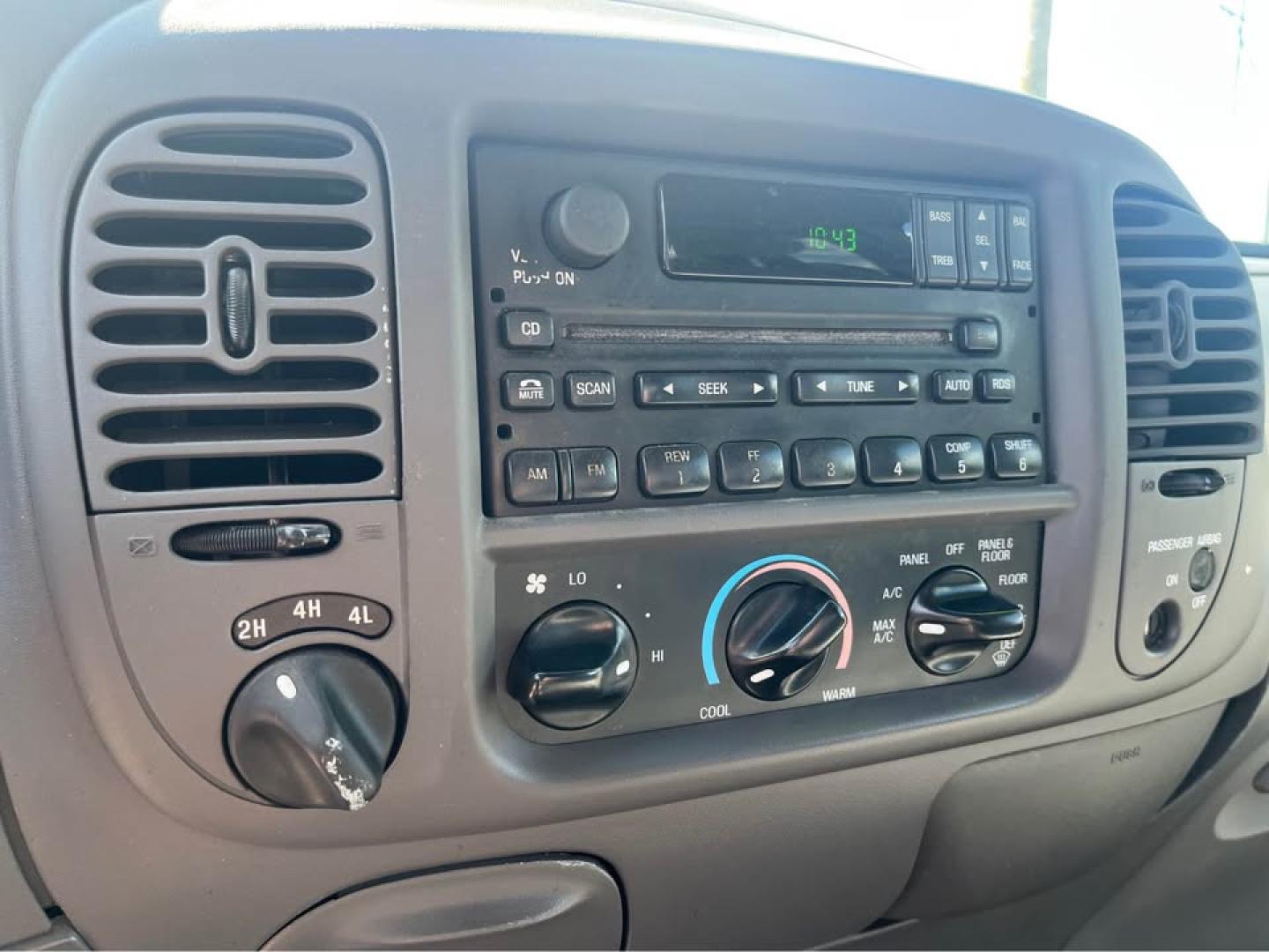 2002 Gray /Gray Ford F-150 Lariat SuperCab Long Bed 4WD (1FTRX18L92N) with an 5.4L V8 SOHC 16V engine, Automatic transmission, located at 5700 Curlew Drive, Norfolk, VA, 23502, (757) 455-6330, 36.841885, -76.209412 - CASH DEAL NO OUTSIDE FINANCING -2002 Ford F150 4x4 Lariat 108k miles! -Rust free! -Extended cab all doors work! -8 foot bed! -1 owner! -New suspension all around -No issues -Ready for a new home -Virginia dealer - Photo#11