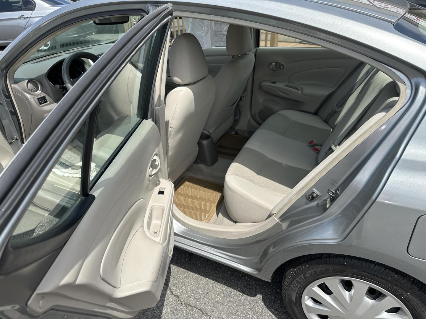 2012 Gray Nissan Versa 1.6 S Sedan (3N1CN7AP0CL) with an 1.6L L4 DOHC 16V engine, Automatic transmission, located at 5700 Curlew Drive, Norfolk, VA, 23502, (757) 455-6330, 36.841885, -76.209412 - Photo#7