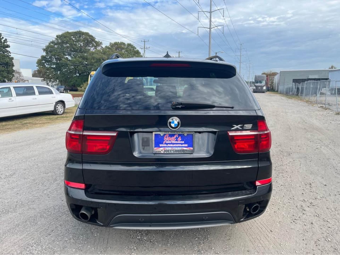 2012 Black /Brown BMW X5 xDrive35i (5UXZV4C5XCL) with an 3.5L L6 DOHC 24V engine, 6-Speed Automatic transmission, located at 5700 Curlew Drive, Norfolk, VA, 23502, (757) 455-6330, 36.841885, -76.209412 - CASH DEAL NO FINANCING -2012 BMW X5 35i Premium -Great condition -130k miles -VADLR - Photo#7