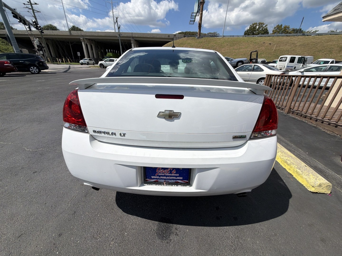 2012 white Chevrolet Impala LT (Fleet) (2G1WG5E31C1) with an 3.6L V6 DOHC 16V FFV engine, 6-Speed Automatic transmission, located at 5700 Curlew Drive, Norfolk, VA, 23502, (757) 455-6330, 36.841885, -76.209412- Photo#2