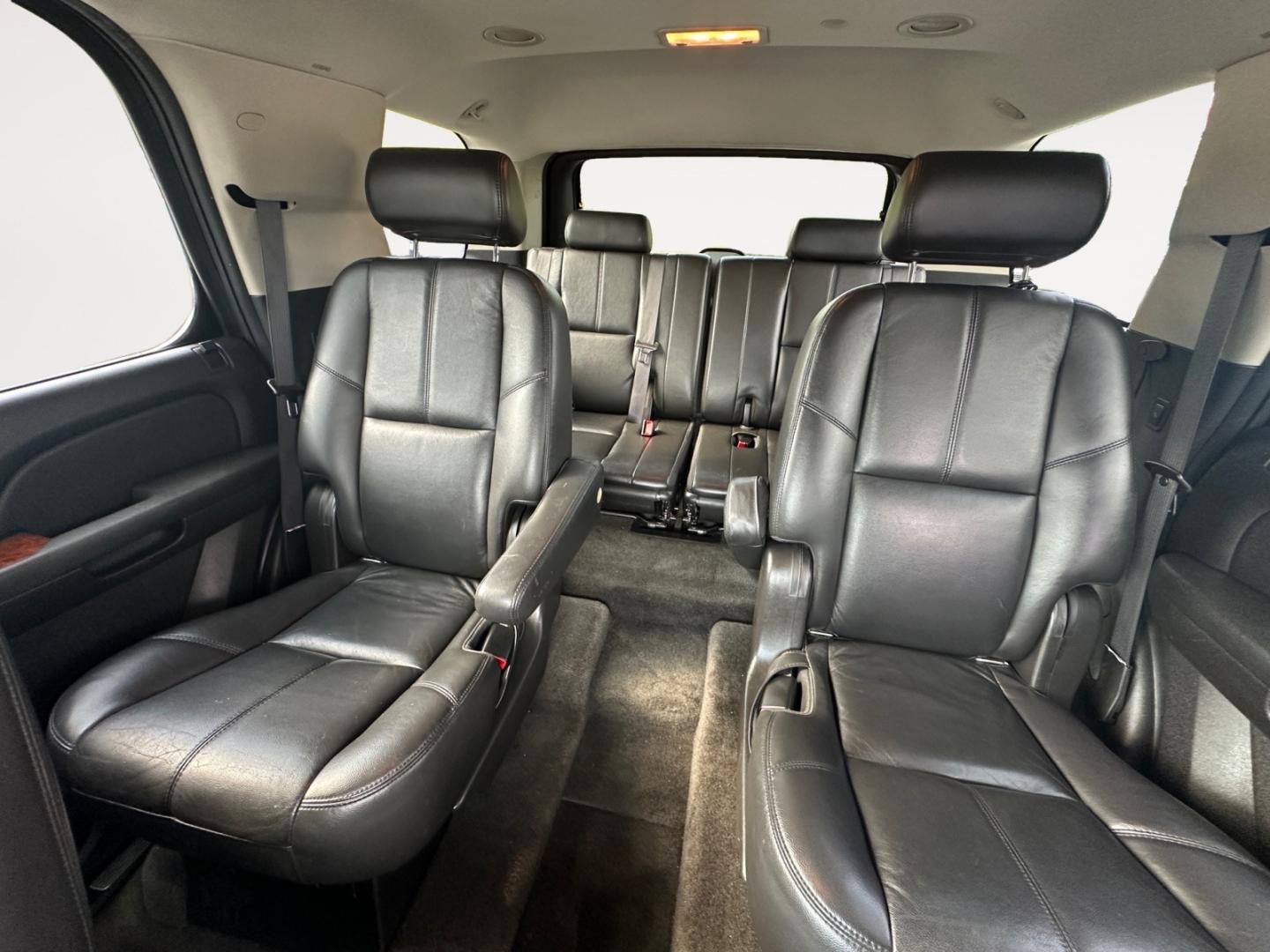 2008 Black Chevrolet Tahoe LS 2WD (1GNFC13098R) with an 5.3L V8 OHV 16V FFV engine, 4-Speed Automatic Overdrive transmission, located at 5700 Curlew Dr., Norfolk, VA, 23502, (703) 554-4373, 36.841885, -76.209412 - Photo#12