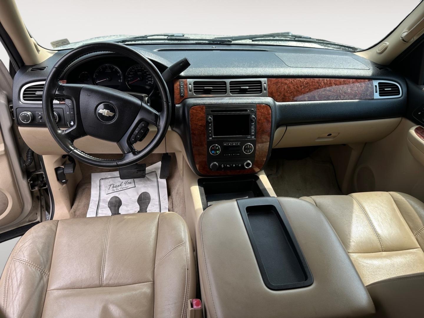 2007 Tan Chevrolet Suburban LS 1500 4WD (1GNFK16377J) with an 5.3L V8 OHV 16V FFV engine, 4-Speed Automatic Overdrive transmission, located at 5700 Curlew Drive, Norfolk, VA, 23502, (757) 455-6330, 36.841885, -76.209412 - Photo#9
