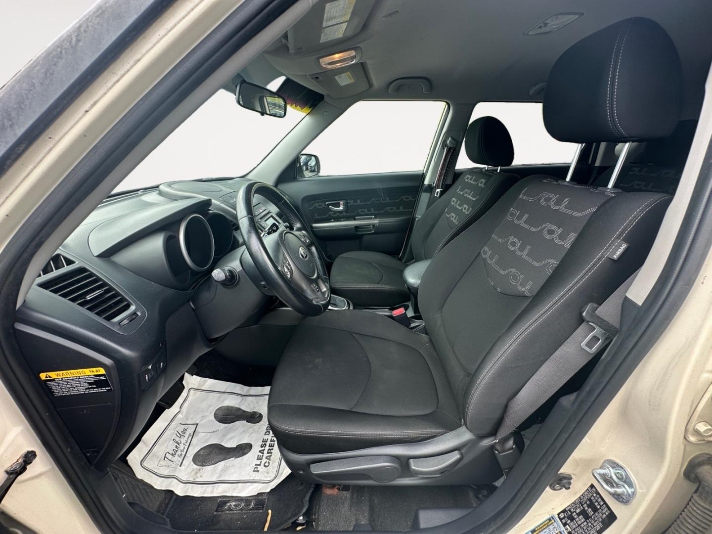 2013 Tan Kia Soul (KNDJT2A61D7) with an 2.0L L4 DOHC 16V engine, Automatic transmission, located at 5700 Curlew Drive, Norfolk, VA, 23502, (757) 455-6330, 36.841885, -76.209412 - Photo#8