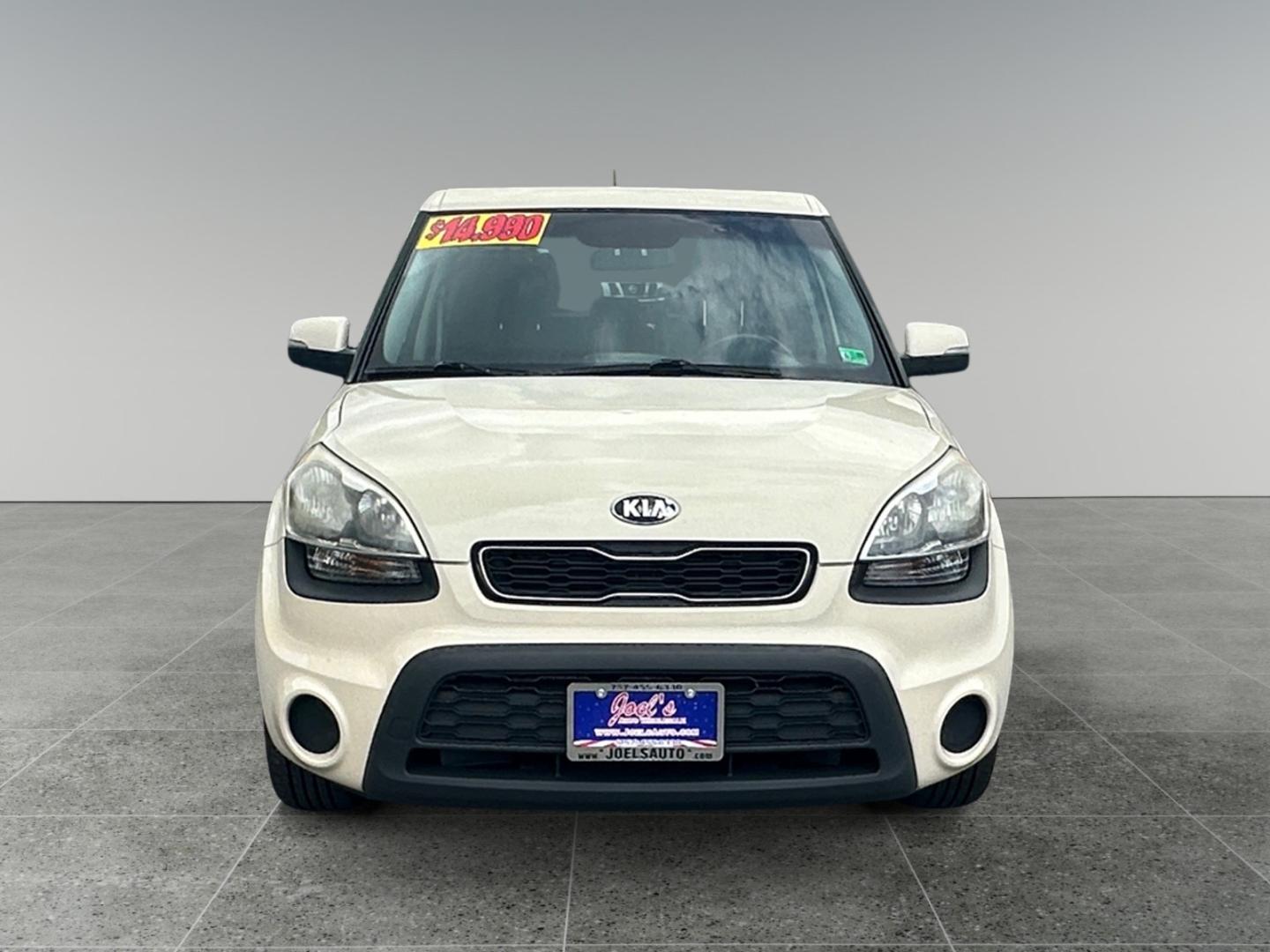 2013 Tan Kia Soul (KNDJT2A61D7) with an 2.0L L4 DOHC 16V engine, Automatic transmission, located at 5700 Curlew Drive, Norfolk, VA, 23502, (757) 455-6330, 36.841885, -76.209412 - Photo#7