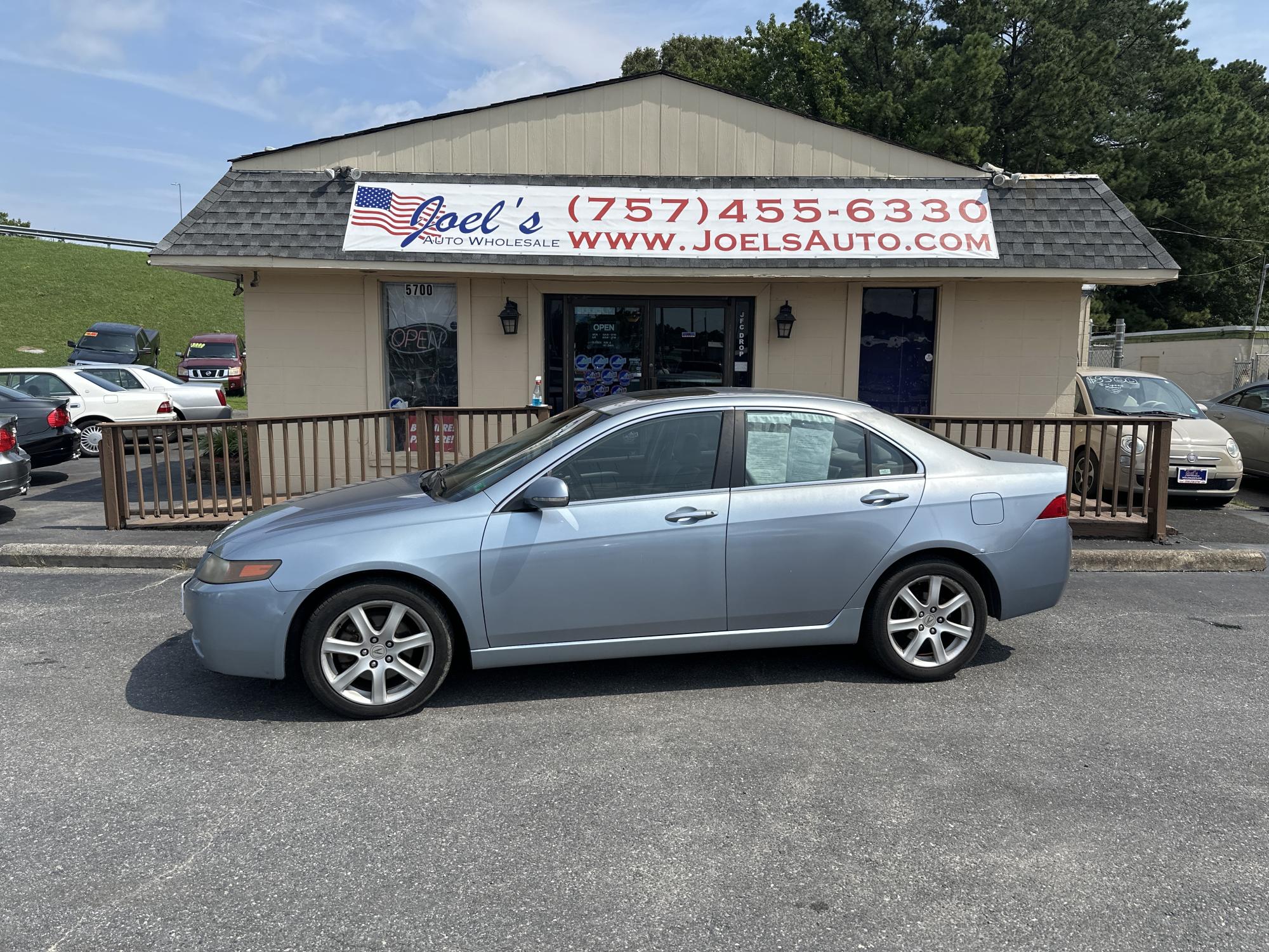 photo of 2004 Acura TSX 5-speed AT