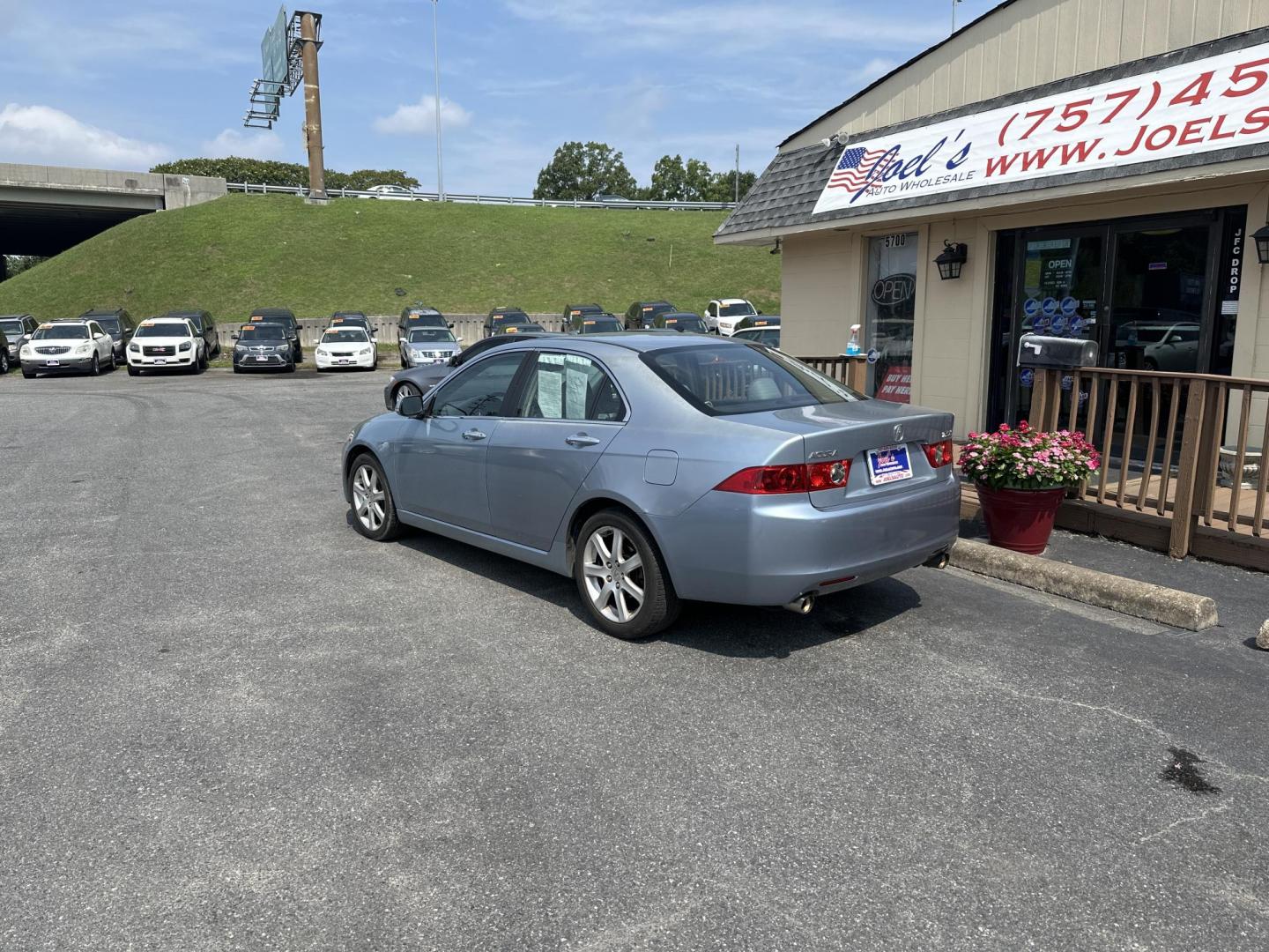 2004 Blue Acura TSX 5-speed AT (JH4CL96894C) with an 2.4L L4 DOHC 16V engine, 5-Speed Automatic Overdrive transmission, located at 5700 Curlew Drive, Norfolk, VA, 23502, (757) 455-6330, 36.841885, -76.209412 - Photo#1