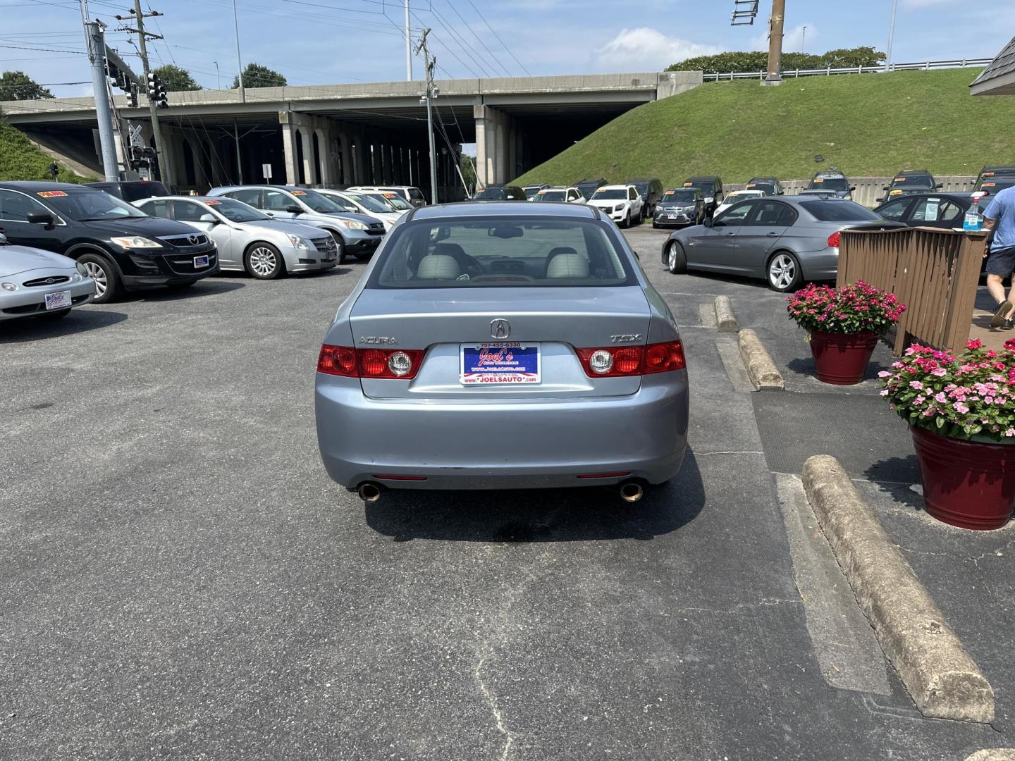 2004 Blue Acura TSX 5-speed AT (JH4CL96894C) with an 2.4L L4 DOHC 16V engine, 5-Speed Automatic Overdrive transmission, located at 5700 Curlew Drive, Norfolk, VA, 23502, (757) 455-6330, 36.841885, -76.209412 - Photo#2