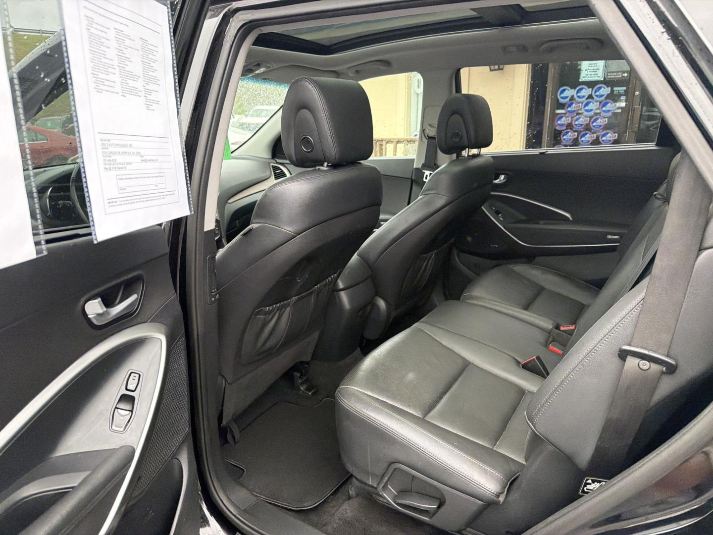 2018 Black Hyundai Santa Fe Ultimate AWD (KM8SRDHF3JU) with an 3.3L V6 DOHC 24V engine, 6A transmission, located at 5700 Curlew Drive, Norfolk, VA, 23502, (757) 455-6330, 36.841885, -76.209412- Photo#7