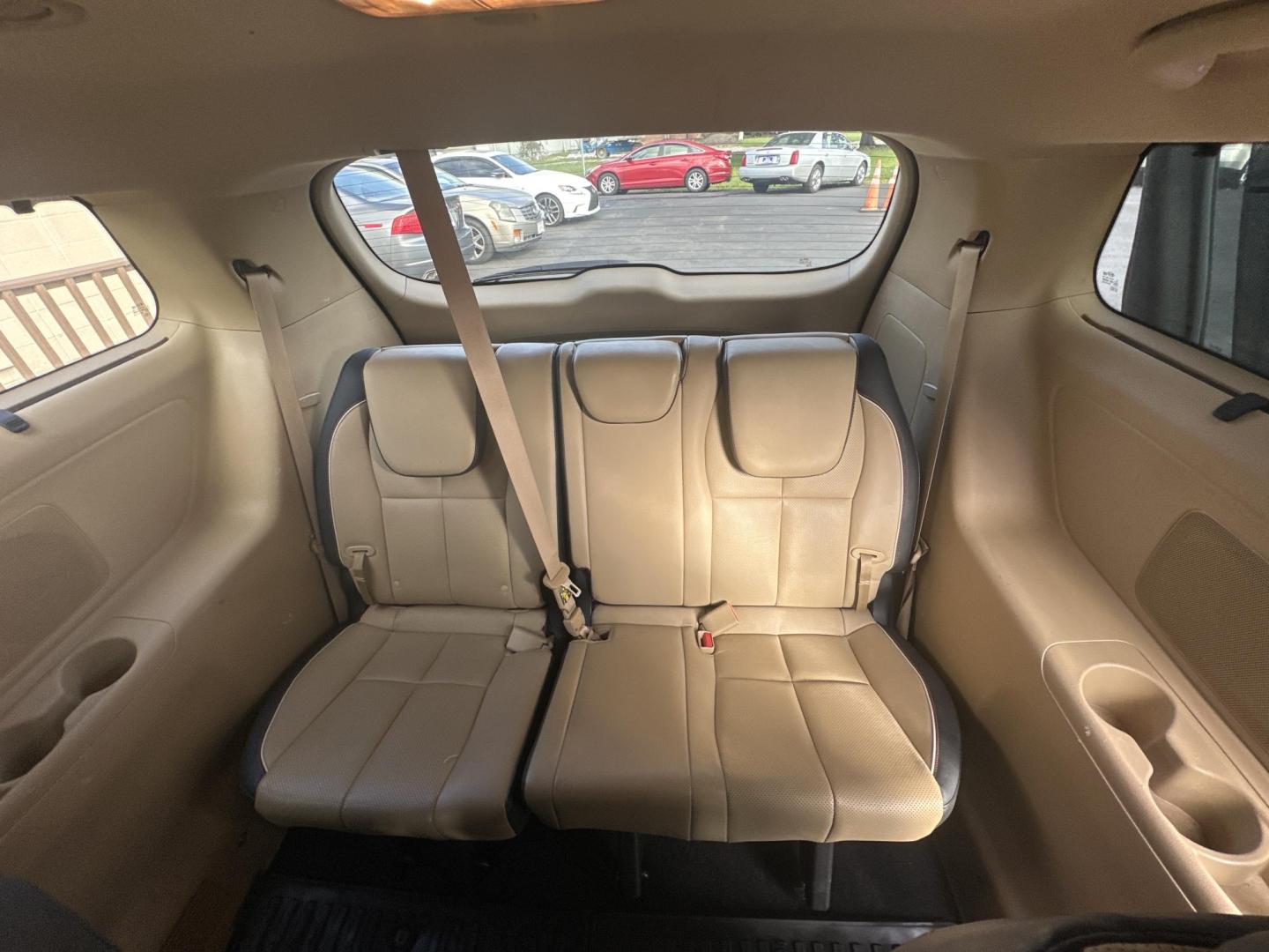 2015 Burgundy Kia Sedona EX (KNDMC5C13F6) with an 3.3L V6 DOHC 24V engine, 6-Speed Automatic transmission, located at 5700 Curlew Drive, Norfolk, VA, 23502, (757) 455-6330, 36.841885, -76.209412 - Photo#10