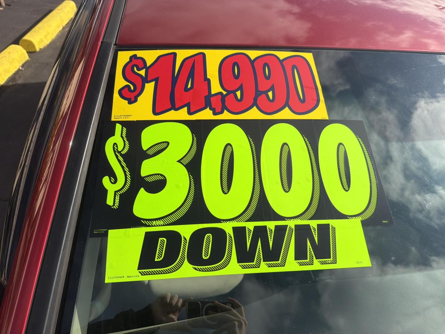 2017 Red Hyundai Sonata SE (5NPE24AFXHH) with an 2.4L L4 DOHC 16V engine, 7A transmission, located at 5700 Curlew Drive, Norfolk, VA, 23502, (757) 455-6330, 36.841885, -76.209412 - Photo#6