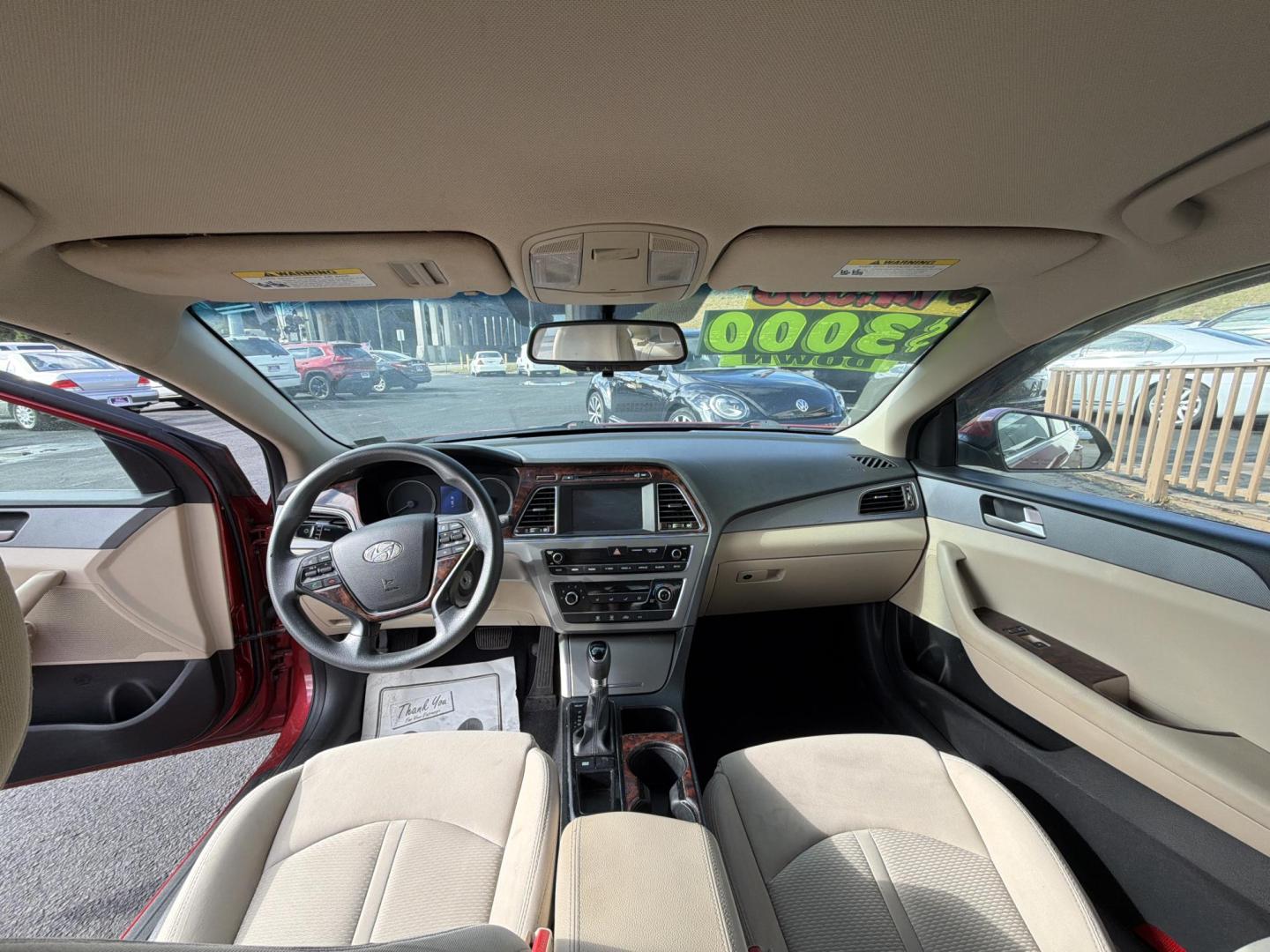 2017 Red Hyundai Sonata SE (5NPE24AFXHH) with an 2.4L L4 DOHC 16V engine, 7A transmission, located at 5700 Curlew Drive, Norfolk, VA, 23502, (757) 455-6330, 36.841885, -76.209412 - Photo#8