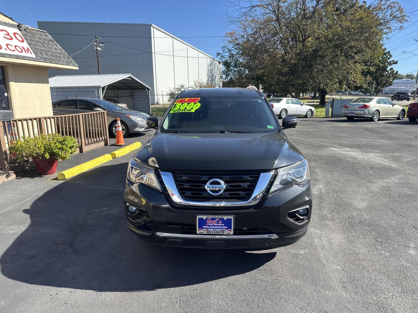 2019 Black Nissan Pathfinder S 4WD (5N1DR2MM9KC) with an 3.5L V6 DOHC 24V engine, CVT transmission, located at 5700 Curlew Drive, Norfolk, VA, 23502, (757) 455-6330, 36.841885, -76.209412 - Photo#5