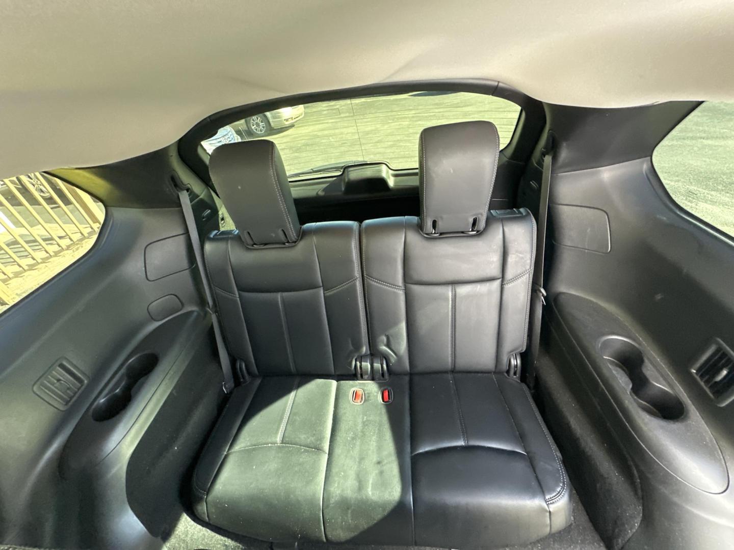 2019 Black Nissan Pathfinder S 4WD (5N1DR2MM9KC) with an 3.5L V6 DOHC 24V engine, CVT transmission, located at 5700 Curlew Drive, Norfolk, VA, 23502, (757) 455-6330, 36.841885, -76.209412 - Photo#11