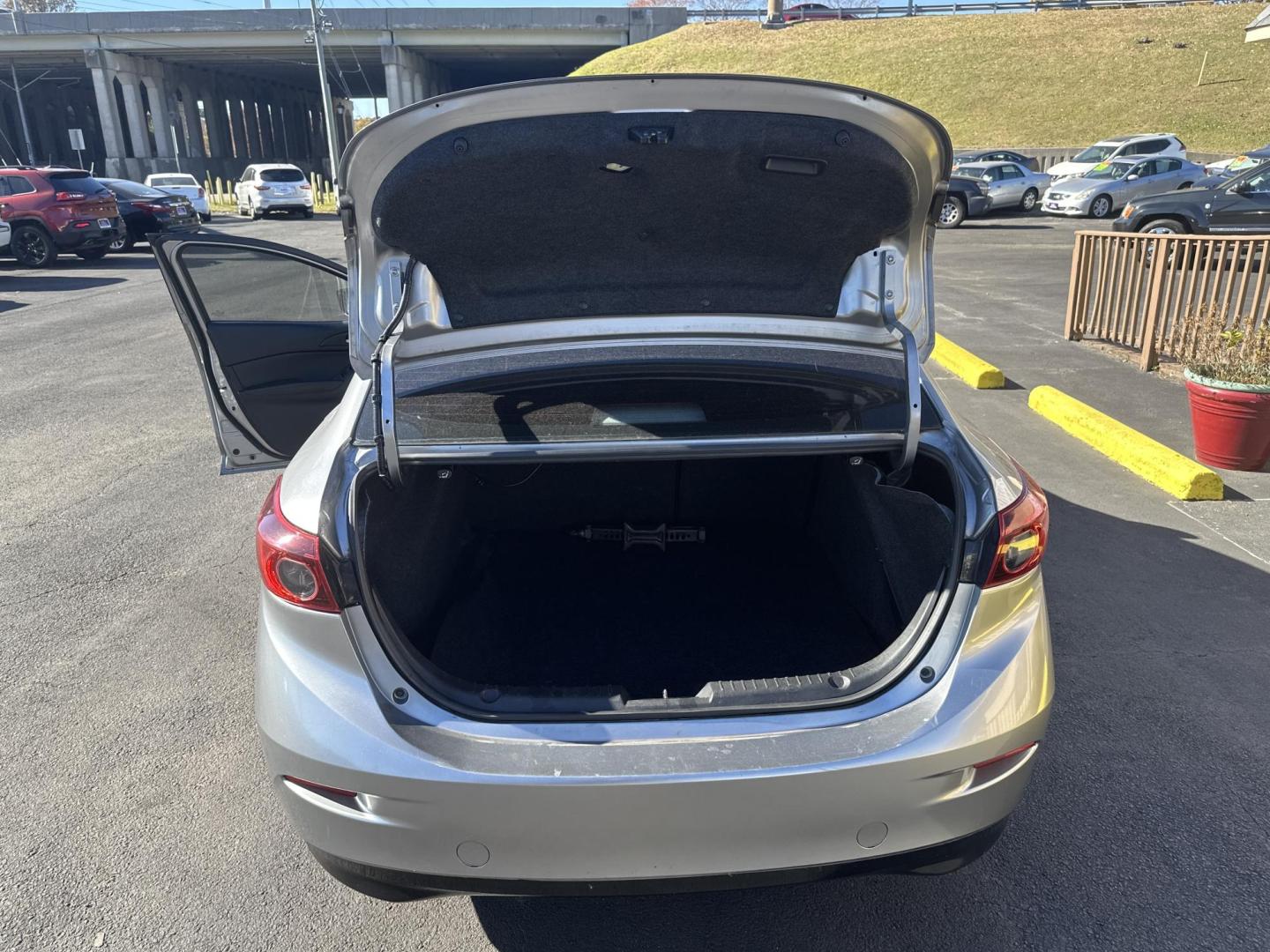 2016 Silver Mazda MAZDA3 s Grand Touring AT 4-Door (JM1BM1W3XG1) with an 2.5L L4 DOHC 16V engine, 6A transmission, located at 5700 Curlew Drive, Norfolk, VA, 23502, (757) 455-6330, 36.841885, -76.209412 - Photo#11