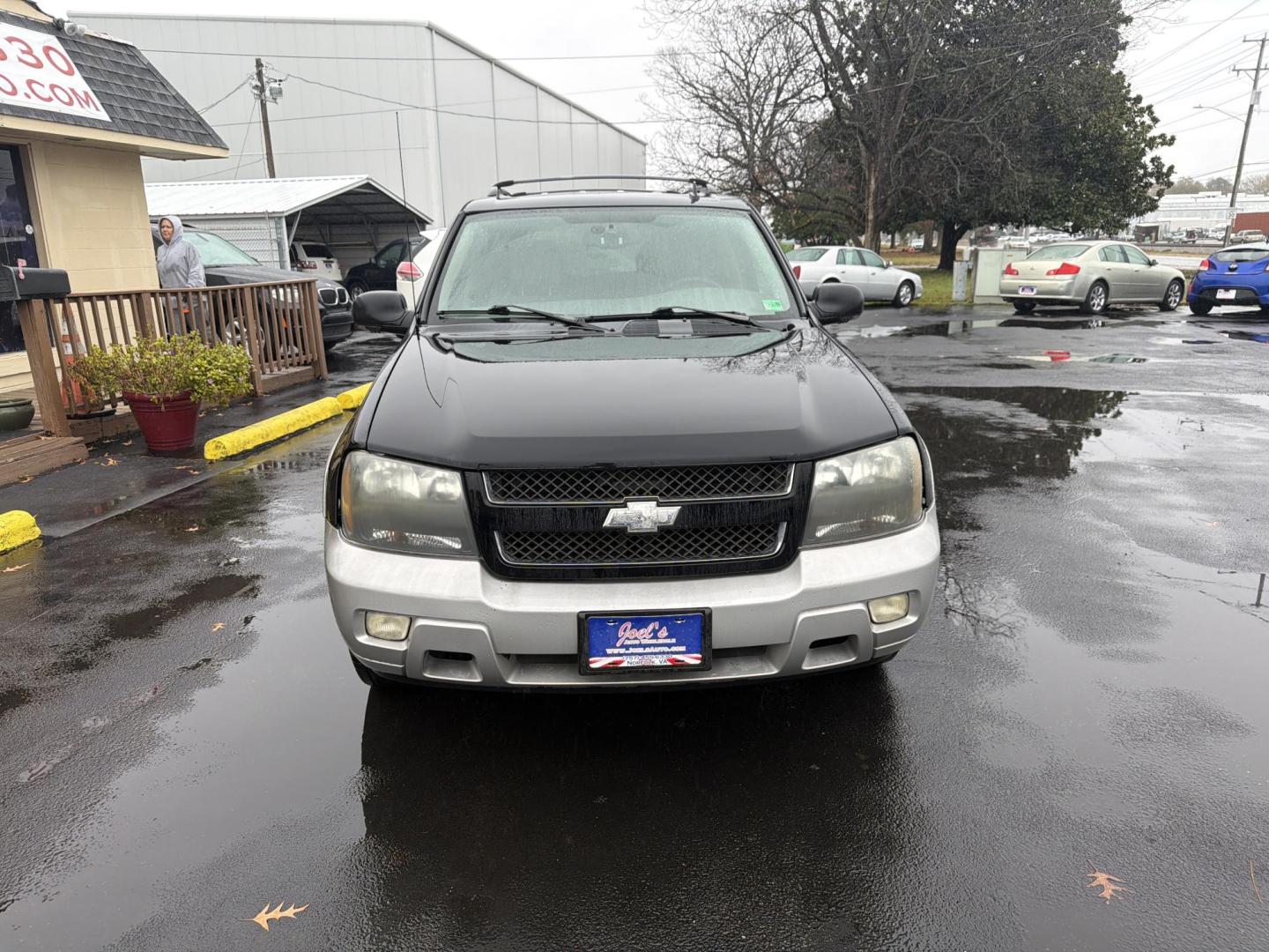 2006 Black Chevrolet TrailBlazer LS 2WD (1GNDS13S462) with an 4.2L L6 DOHC 24V engine, 4-Speed Automatic Overdrive transmission, located at 5700 Curlew Drive, Norfolk, VA, 23502, (757) 455-6330, 36.841885, -76.209412 - Photo#5