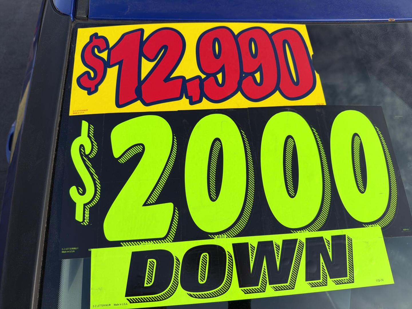 2013 Blue Hyundai Veloster Base (KMHTC6AD5DU) with an 1.6L L4 DOHC 16V engine, located at 5700 Curlew Drive, Norfolk, VA, 23502, (757) 455-6330, 36.841885, -76.209412 - Photo#6