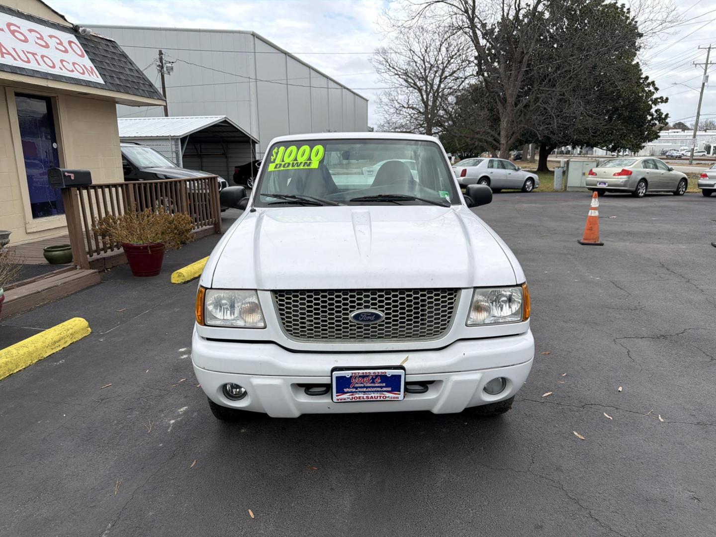 2001 White Ford Ranger Edge 3.0 2WD (1FTYR10U41T) with an 3.0L V6 OHV 12V engine, located at 5700 Curlew Drive, Norfolk, VA, 23502, (757) 455-6330, 36.841885, -76.209412 - Photo#5