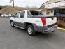2005 White Chevrolet Avalanche 1500 4WD (3GNEK12Z45G) with an 5.3L V8 OHV 16V FFV engine, 4-Speed Automatic Overdrive transmission, located at 5700 Curlew Drive, Norfolk, VA, 23502, (757) 455-6330, 36.841885, -76.209412 - Photo#1