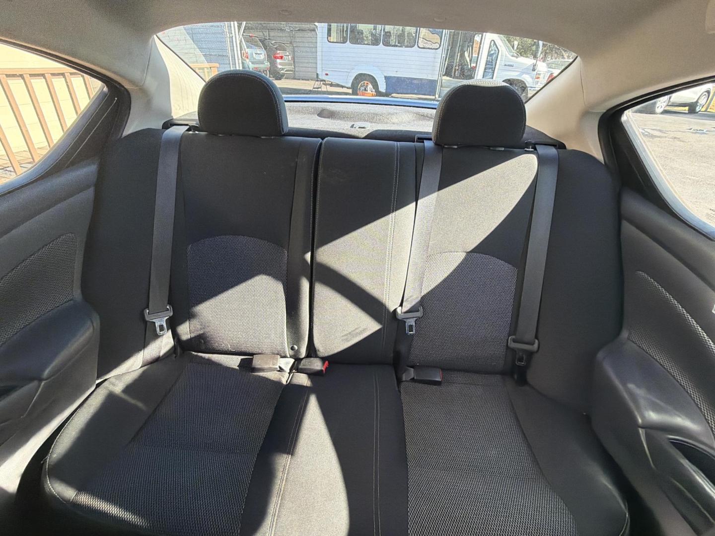 2019 Blue Nissan Versa 1.6 SV Sedan (3N1CN7AP2KL) with an 1.6L L4 DOHC 16V engine, CVT transmission, located at 5700 Curlew Drive, Norfolk, VA, 23502, (757) 455-6330, 36.841885, -76.209412 - Photo#8