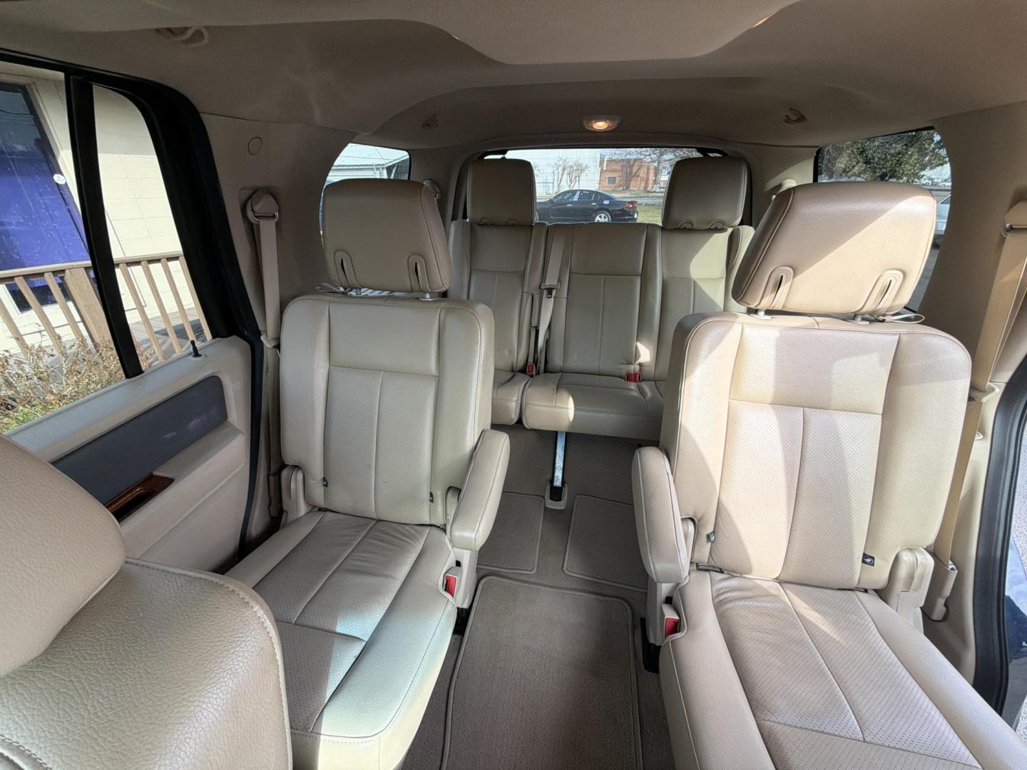 2009 Blue Ford Expedition Eddie Bauer 4WD (1FMFU18519E) with an 5.4L V8 SOHC 16V engine, 6-Speed Automatic transmission, located at 5700 Curlew Drive, Norfolk, VA, 23502, (757) 455-6330, 36.841885, -76.209412 - Photo#8