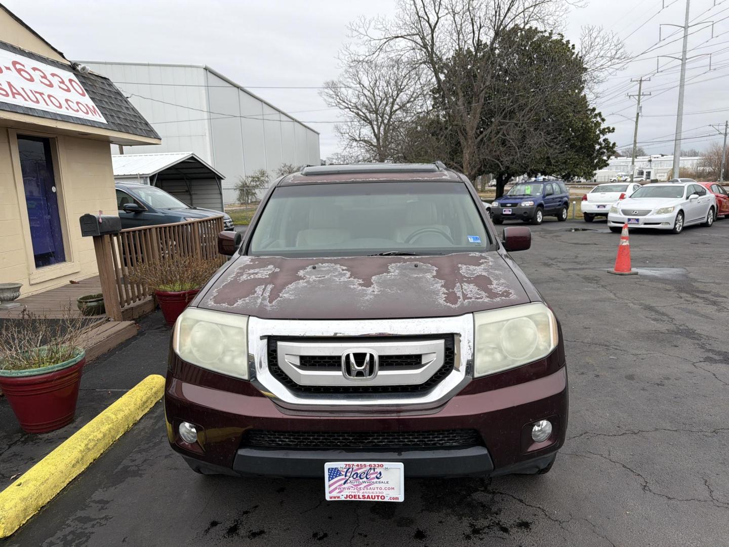 2011 Burgandy Honda Pilot EX-L 4WD 5-Spd AT (5FNYF4H54BB) with an 3.5L V6 SOHC 24V engine, 5-Speed Automatic transmission, located at 5700 Curlew Drive, Norfolk, VA, 23502, (757) 455-6330, 36.841885, -76.209412 - Photo#4