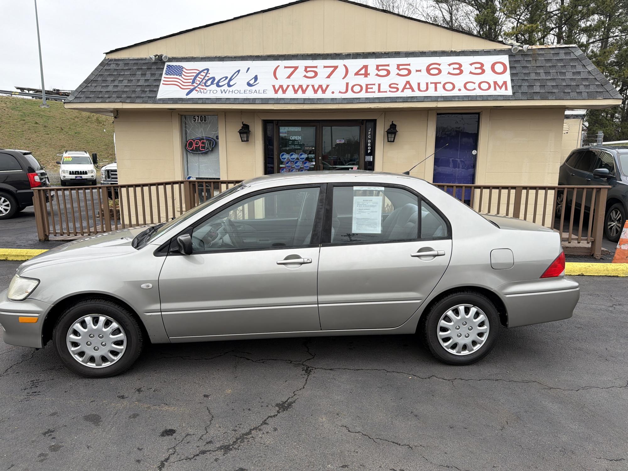 photo of 2002 Mitsubishi Lancer ES