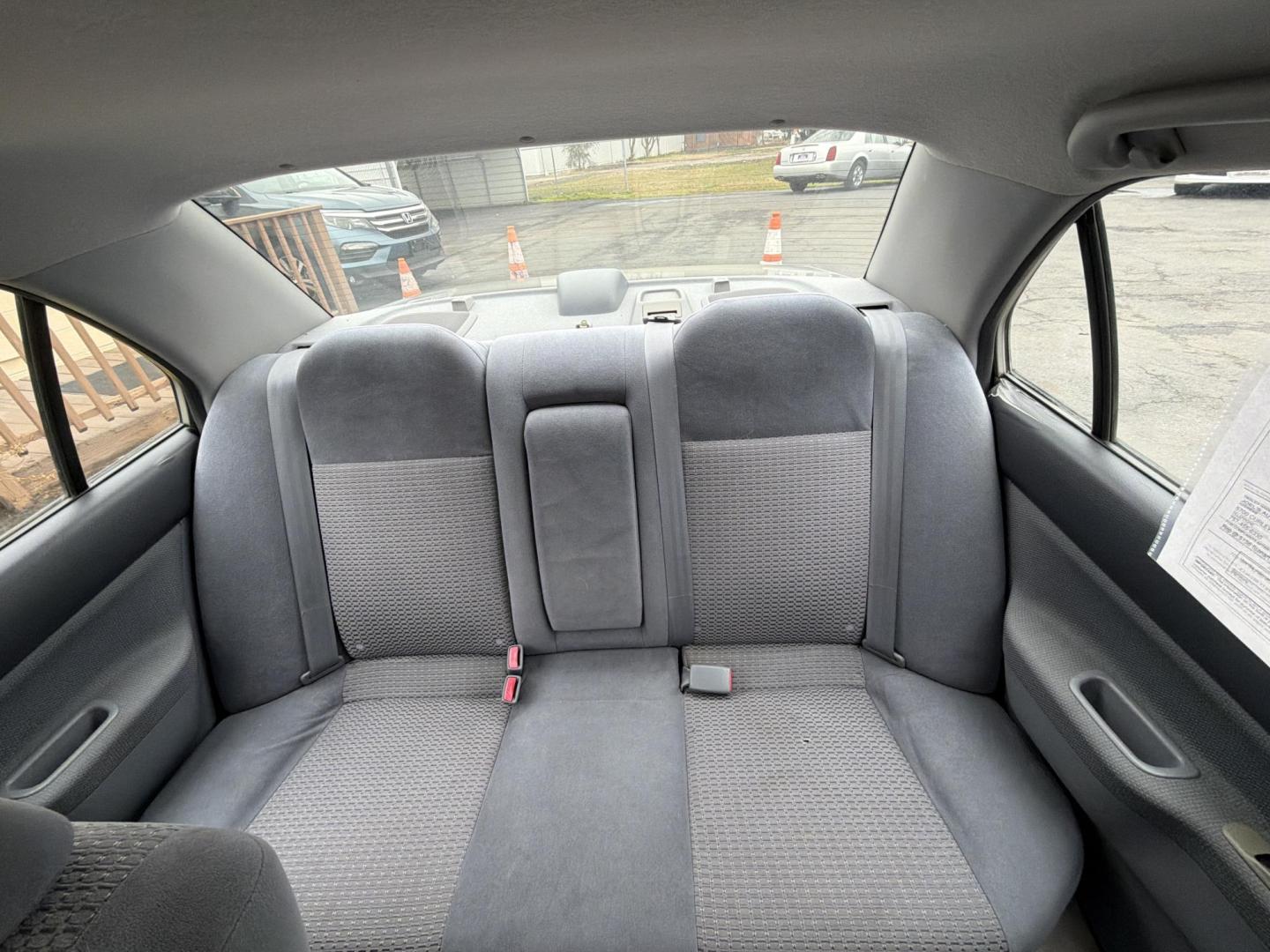 2002 Silver /Gray Mitsubishi Lancer ES (JA3AJ26E72U) with an 2.0L L4 DOHC 16V engine, located at 5700 Curlew Drive, Norfolk, VA, 23502, (757) 455-6330, 36.841885, -76.209412 - Photo#8