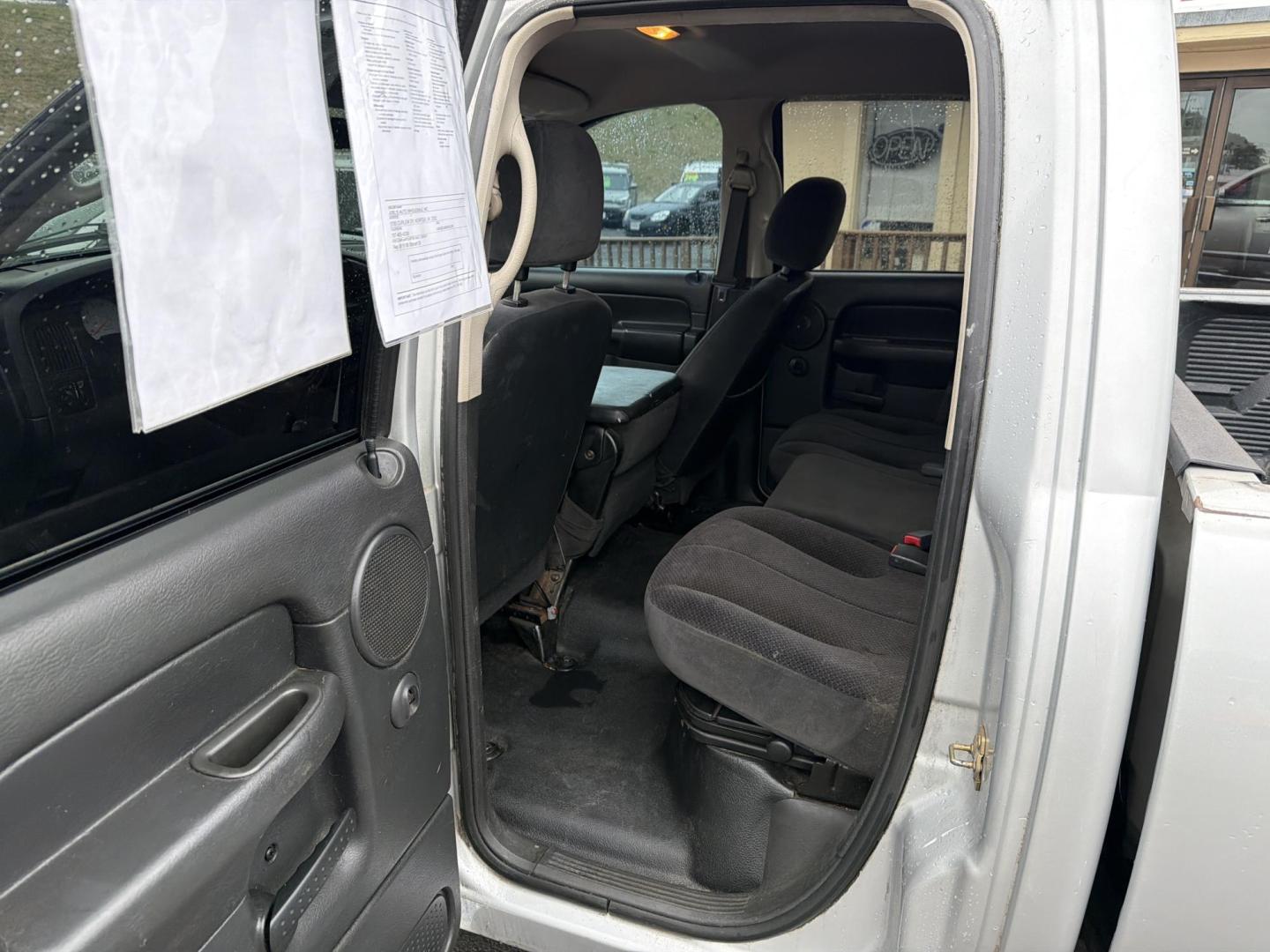 2005 Silver Dodge Ram 1500 Laramie Quad Cab Long Bed 2WD (1D7HA18DX5S) with an 5.7L V8 OHV 16V engine, 5-Speed Automatic Overdrive transmission, located at 5700 Curlew Drive, Norfolk, VA, 23502, (757) 455-6330, 36.841885, -76.209412 - Photo#8