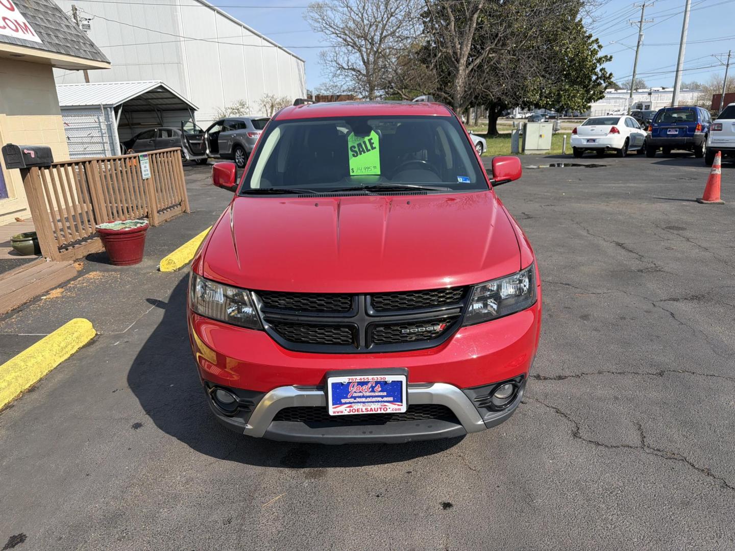 2020 red Dodge Journey Crossroad (3C4PDCGBXLT) with an 2.4L L4 DOHC 16V engine, 4A transmission, located at 5700 Curlew Drive, Norfolk, VA, 23502, (757) 455-6330, 36.841885, -76.209412 - Photo#4