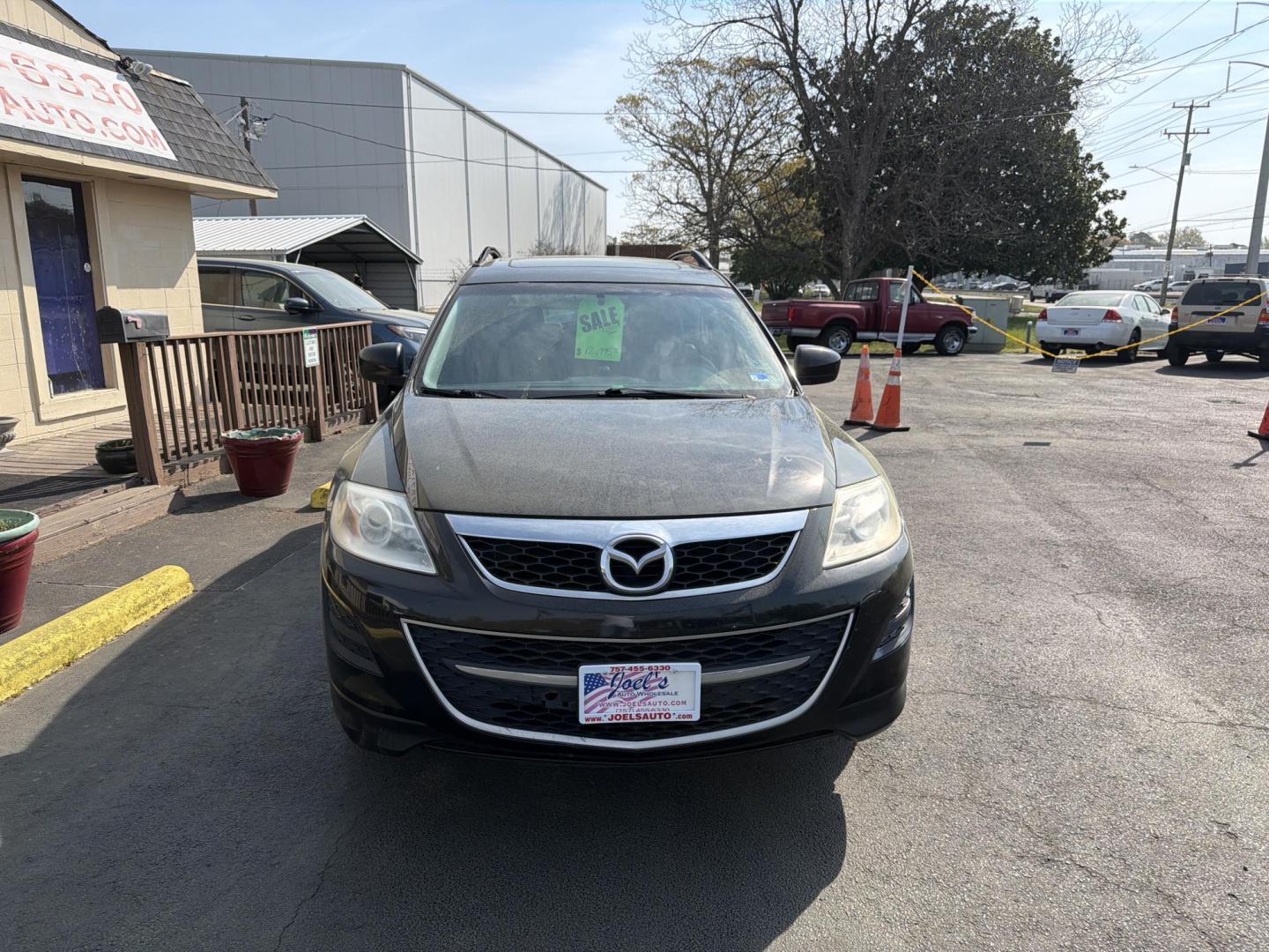 2011 Black Mazda CX-9 Touring AWD (JM3TB3CVXB0) with an 3.7L V6 DOHC 24V engine, 6-Speed Automatic transmission, located at 5700 Curlew Drive, Norfolk, VA, 23502, (757) 455-6330, 36.841885, -76.209412 - Photo#4