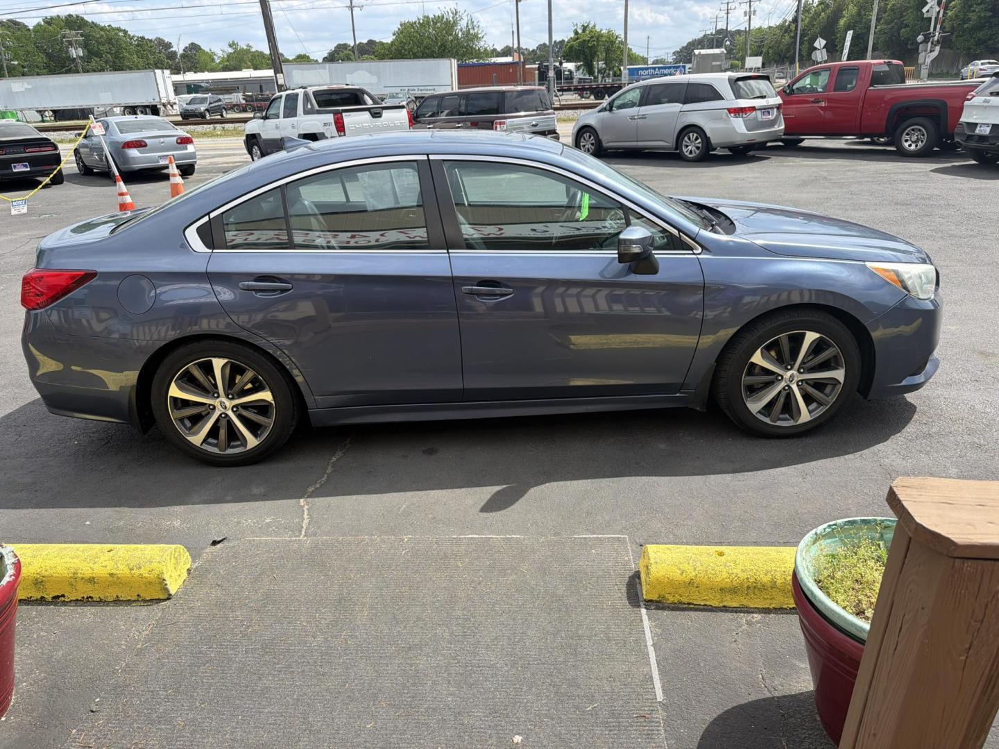 2017 Blue Subaru Legacy 3.6R Limited (4S3BNEN69H3) with an 3.6L H6 DOHC 24V engine, CVT transmission, located at 5700 Curlew Drive, Norfolk, VA, 23502, (757) 455-6330, 36.841885, -76.209412 - Photo#3