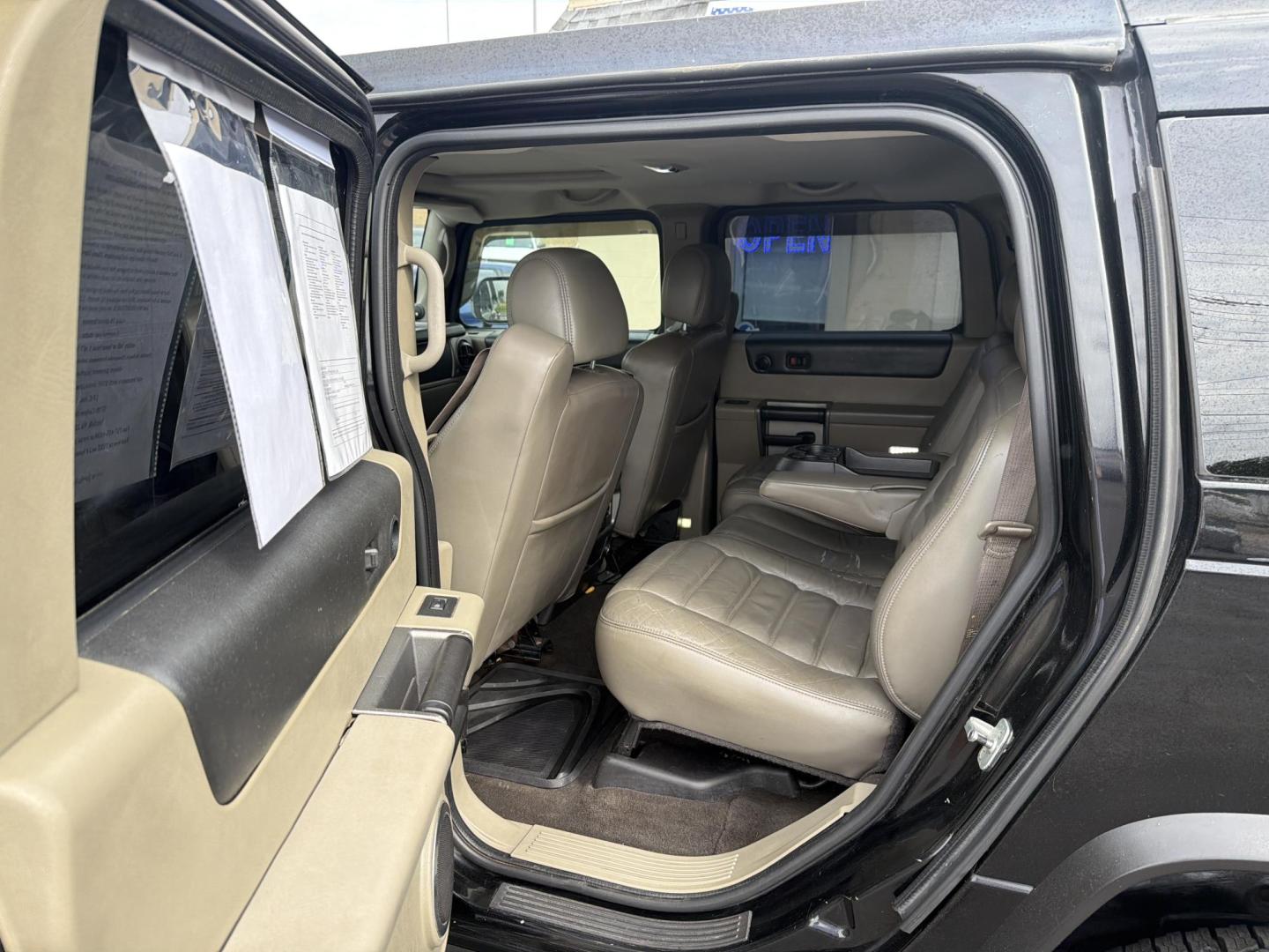 2003 Black /Tan Hummer H2 Sport Utility (5GRGN23U73H) with an 6.0L V8 OHV 16V engine, 4-Speed Automatic Overdrive transmission, located at 5700 Curlew Drive, Norfolk, VA, 23502, (757) 455-6330, 36.841885, -76.209412 - Photo#7