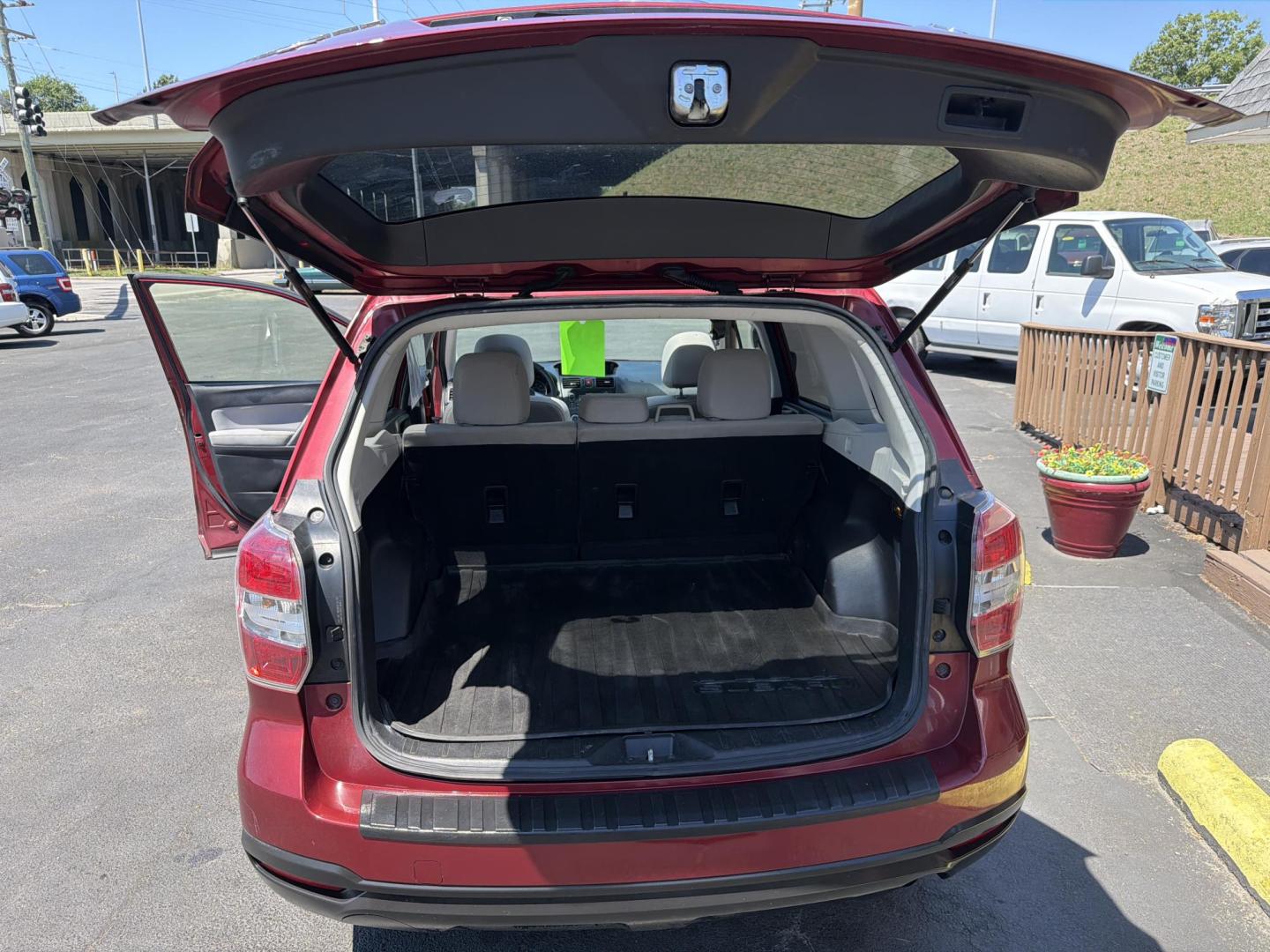 2014 Subaru Forester 2.5i Premium (JF2SJAEC7EH) with an 2.5L H4 SOHC 16V engine, 6-Speed Automatic transmission, located at 5700 Curlew Drive, Norfolk, VA, 23502, (757) 455-6330, 36.841885, -76.209412 - Photo#9