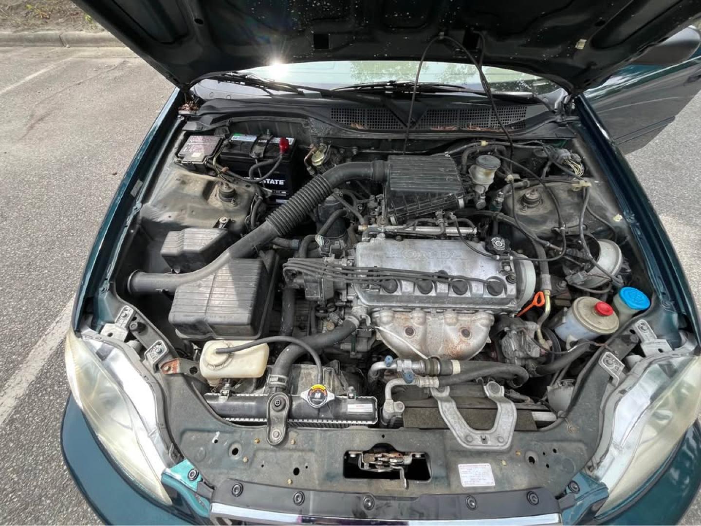 1998 Green /Tan Honda Civic LX sedan (2HGEJ6670WH) with an 1.6L L4 SOHC 16V engine, 4-Speed Automatic Overdrive transmission, located at 5700 Curlew Drive, Norfolk, VA, 23502, (757) 455-6330, 36.841885, -76.209412 - CASH DEAL NO IN HOUSE FINANCING -1998 Honda Civic Sedan -98k miles -Automatic transmission -Great condition with the exception of some missing clear coat -Ready for a new owner! -Virginia dealer $250 PROCESSING FEE INCLUDED IN PRICE - Photo#10
