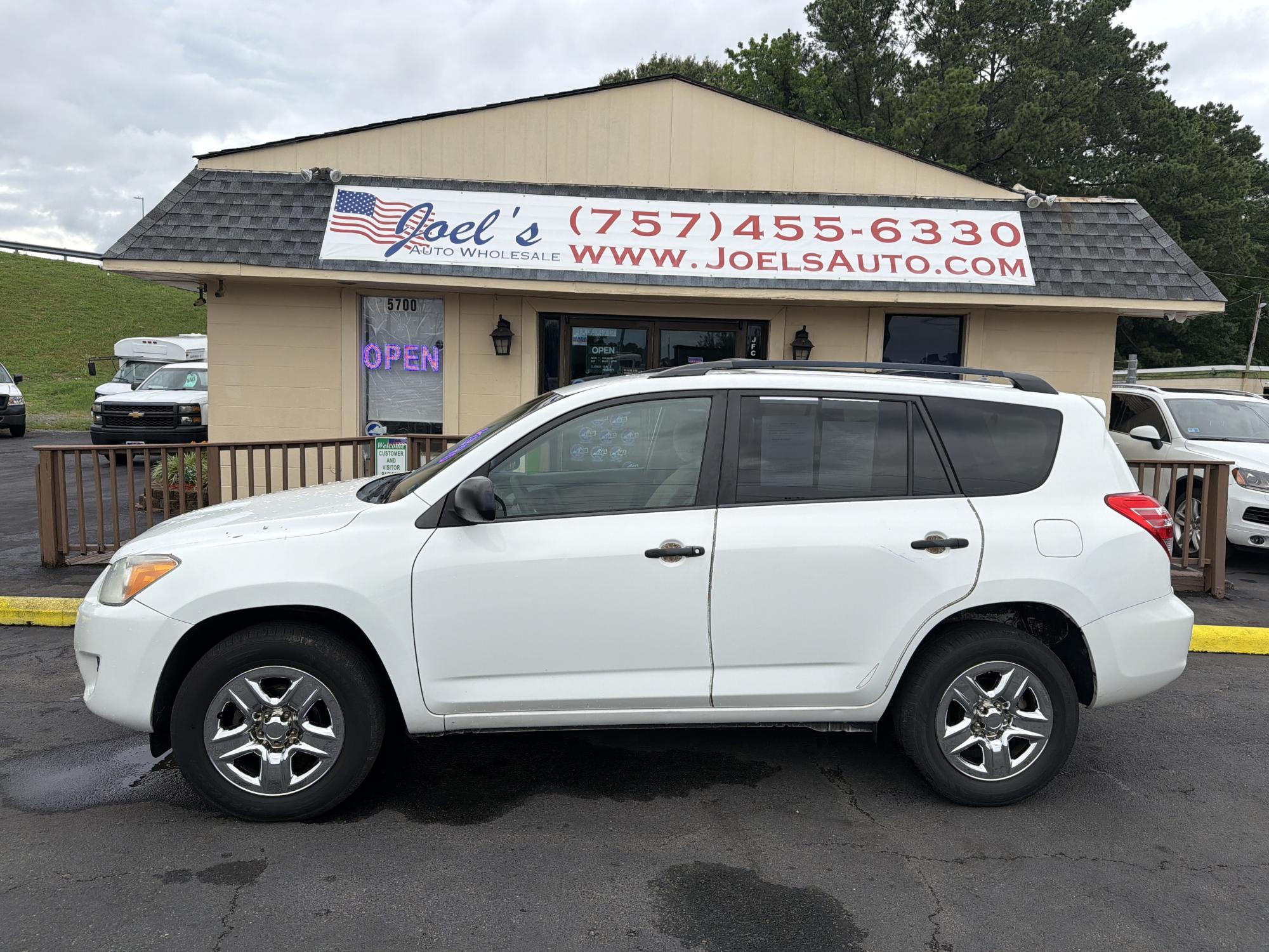 photo of 2012 Toyota RAV4 Base I4 2WD