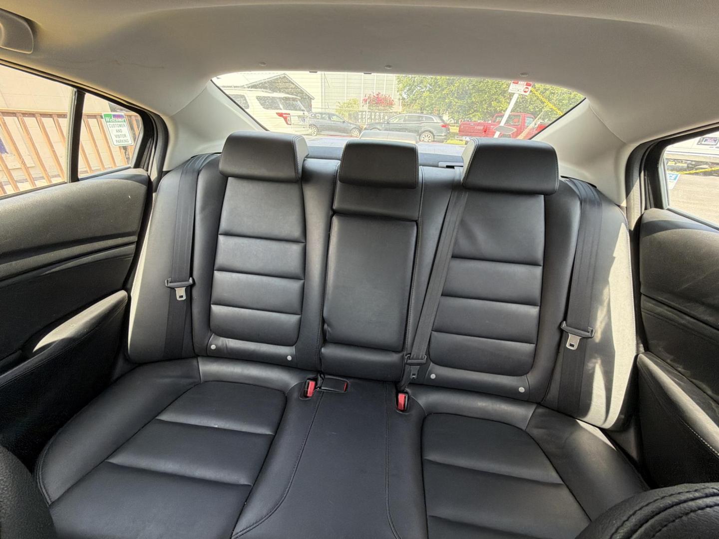 2015 red Mazda Mazda6 i Touring (JM1GJ1V57F1) with an 2.5L L4 DOHC 16V engine, 6-Speed Automatic transmission, located at 5700 Curlew Drive, Norfolk, VA, 23502, (757) 455-6330, 36.841885, -76.209412- Photo#8
