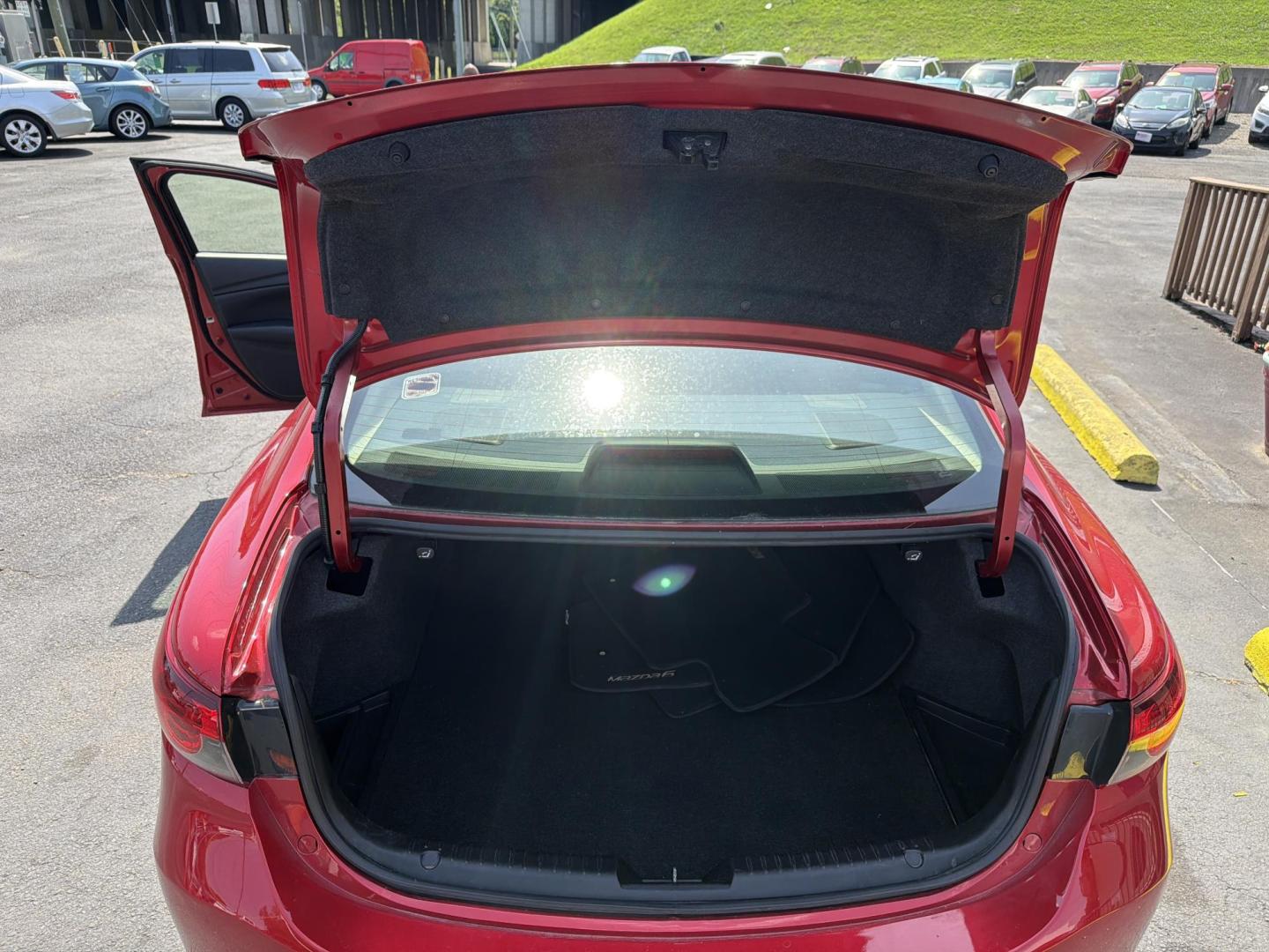 2015 red Mazda Mazda6 i Touring (JM1GJ1V57F1) with an 2.5L L4 DOHC 16V engine, 6-Speed Automatic transmission, located at 5700 Curlew Drive, Norfolk, VA, 23502, (757) 455-6330, 36.841885, -76.209412- Photo#9