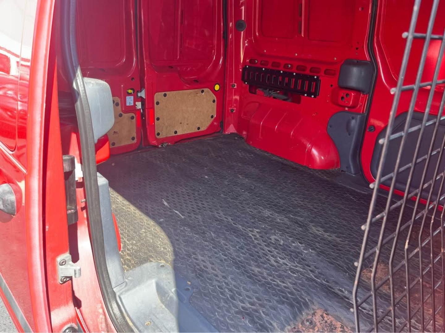 2010 red /Gray Ford Transit Connect XLT (NM0LS7BN2AT) with an 2.0L L4 DOHC 16V engine, 4A transmission, located at 5700 Curlew Drive, Norfolk, VA, 23502, (757) 455-6330, 36.841885, -76.209412 - -2010 Ford Transit Connect -45k original miles -Fresh paint job! -New state inspection -Fresh oil change -4 new tires -Cold AC Hot Heat -Ready to work again -Virginia dealer $250 processing fee INCLUDED in the price!!- Photo#14