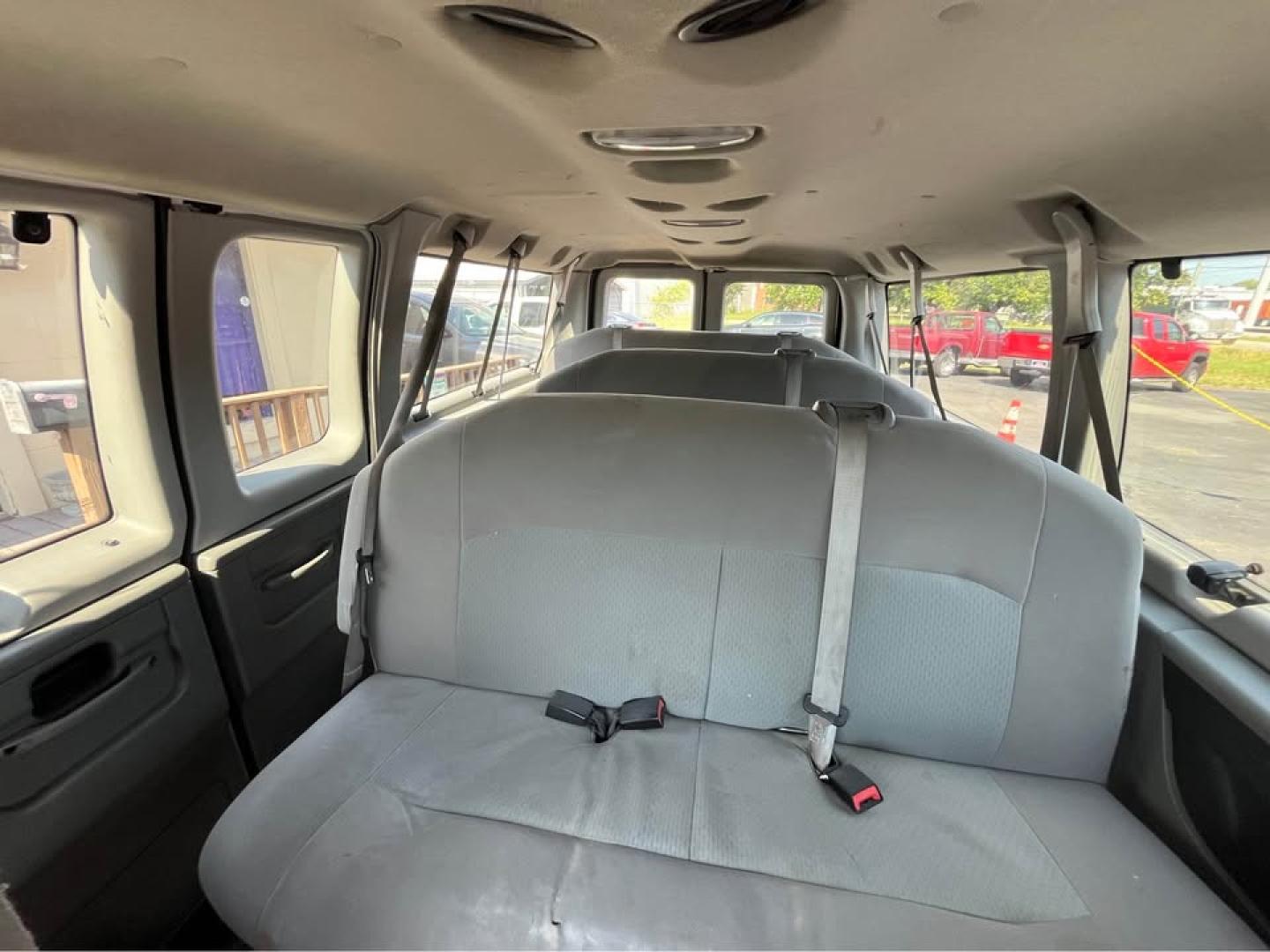 2012 WHITE /Gray Ford E-Series Wagon E-350 XL Super Duty (1FBNE3BL7CD) with an 5.4L V8 SOHC 16V FFV engine, located at 5700 Curlew Drive, Norfolk, VA, 23502, (757) 455-6330, 36.841885, -76.209412 - CASH DEAL NO IN HOUSE FINANCING -2012 Ford E350 Passenger Van -12 Passengers! -New state inspection -Fresh oil change! -Ready for a new home -Virginia dealer $250 processing fee INCLUDED IN PRICE- Photo#12