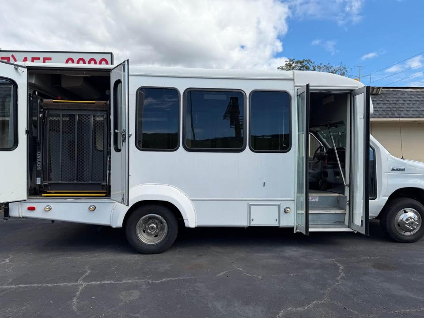 2012 WHITE /Gray Ford Econoline E350 (1FDEE3FS8CD) with an 6.8L V10 SOHC 20V engine, Automatic transmission, located at 5700 Curlew Drive, Norfolk, VA, 23502, (757) 455-6330, 36.841885, -76.209412 - CASH DEAL NO IN HOUSE FINANCING -2012 Ford Econoline E350 Cutaway Bus -20K original miles -Wheel chair lift -12 Passengers, 1 Driver+ Space for wheel chair, No cdl required -Excellent condition everything works as should -V10 Gas -Virginia Dealer $250 Processing Fee INCLUDED IN PRICE- Photo#1