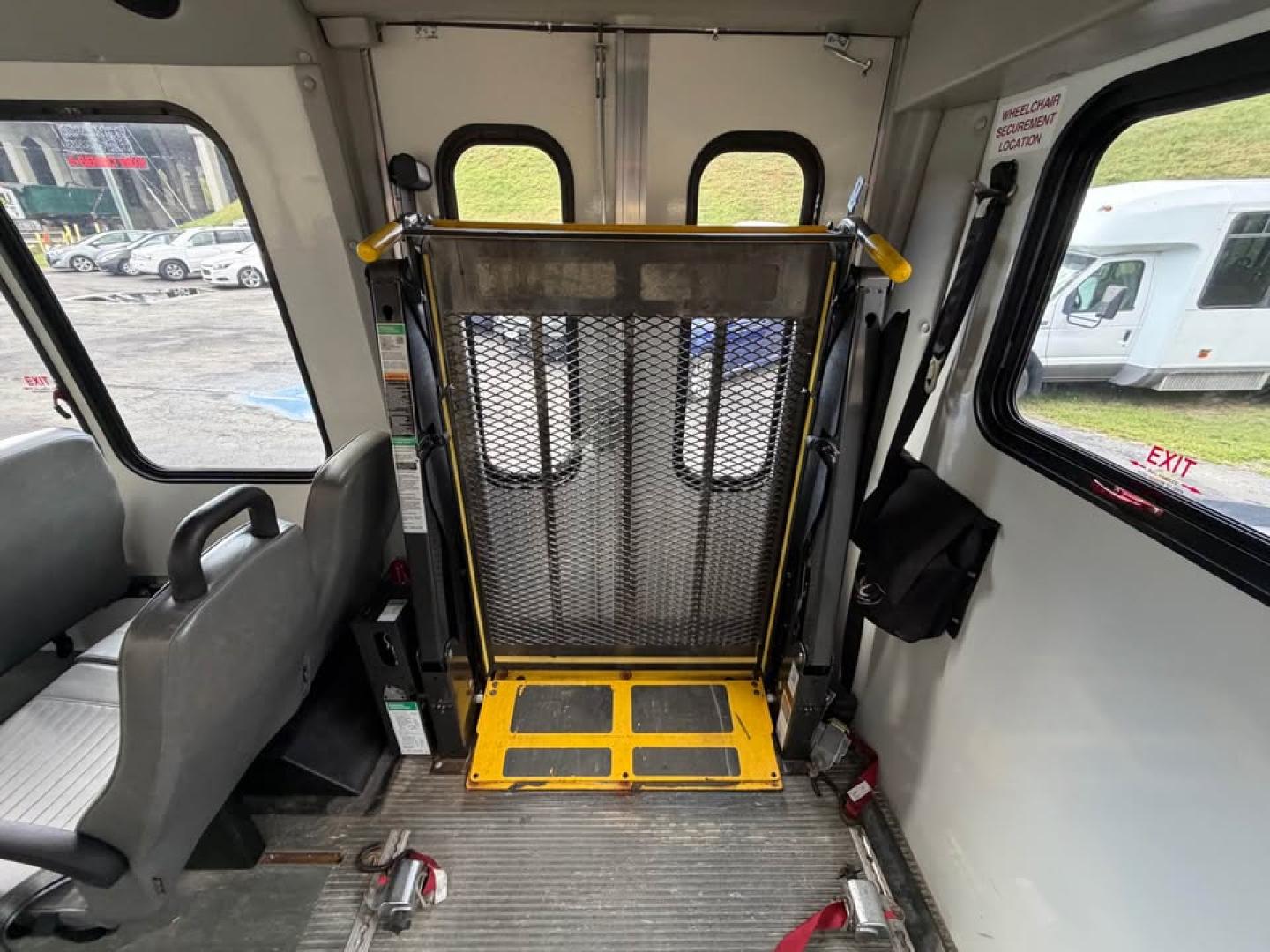 2012 WHITE /Gray Ford Econoline E350 (1FDEE3FS8CD) with an 6.8L V10 SOHC 20V engine, Automatic transmission, located at 5700 Curlew Drive, Norfolk, VA, 23502, (757) 455-6330, 36.841885, -76.209412 - CASH DEAL NO IN HOUSE FINANCING -2012 Ford Econoline E350 Cutaway Bus -20K original miles -Wheel chair lift -12 Passengers, 1 Driver+ Space for wheel chair, No cdl required -Excellent condition everything works as should -V10 Gas -Virginia Dealer $250 Processing Fee INCLUDED IN PRICE- Photo#12